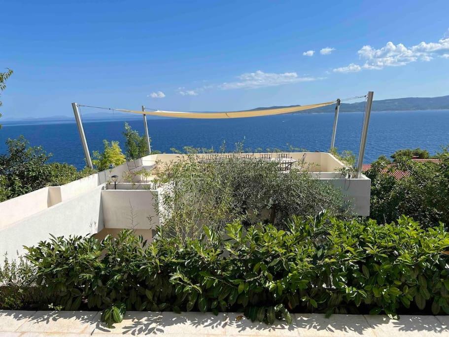 Villa Le View