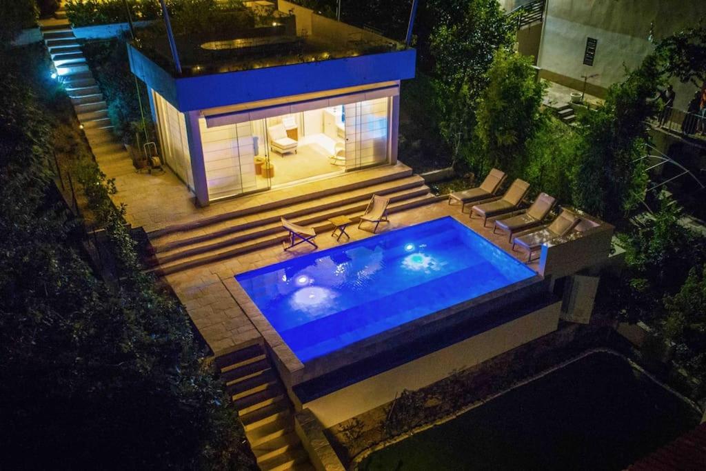 Villa Le View