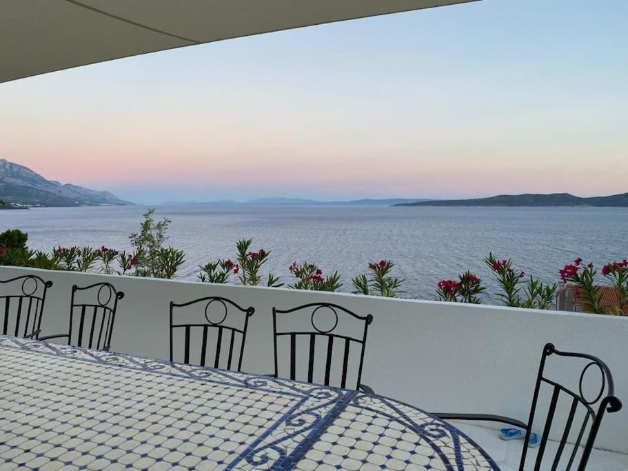 Villa Le View
