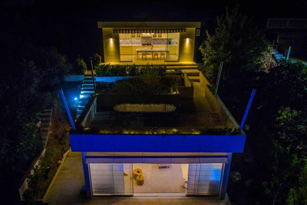 Villa Le View