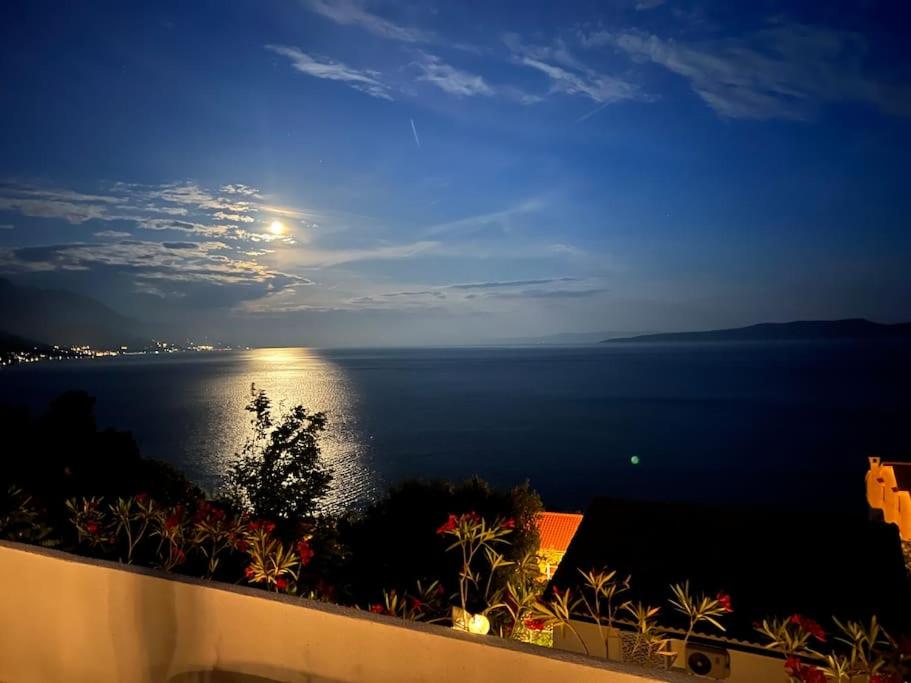 Villa Le View