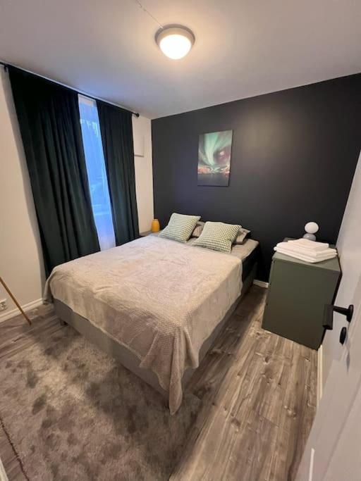 Spacious and Beautiful Apartment in Bergen with free parking view 5
