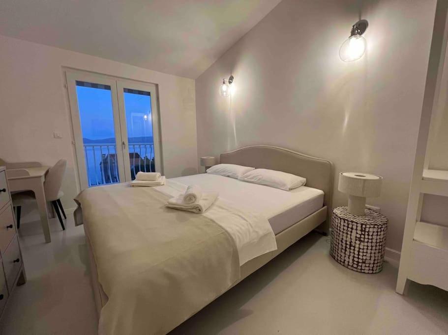 Villa Le View