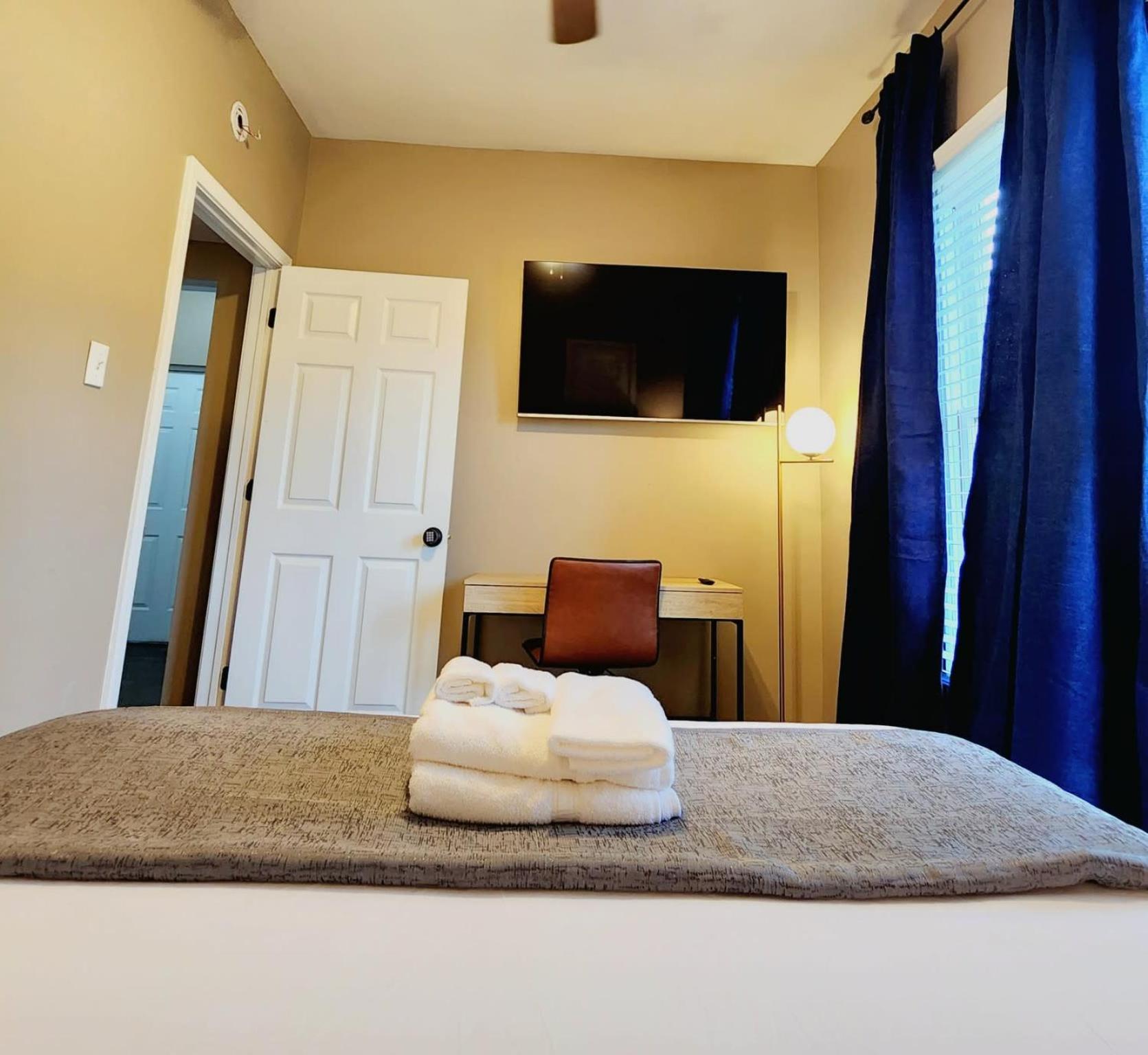 Photo 6