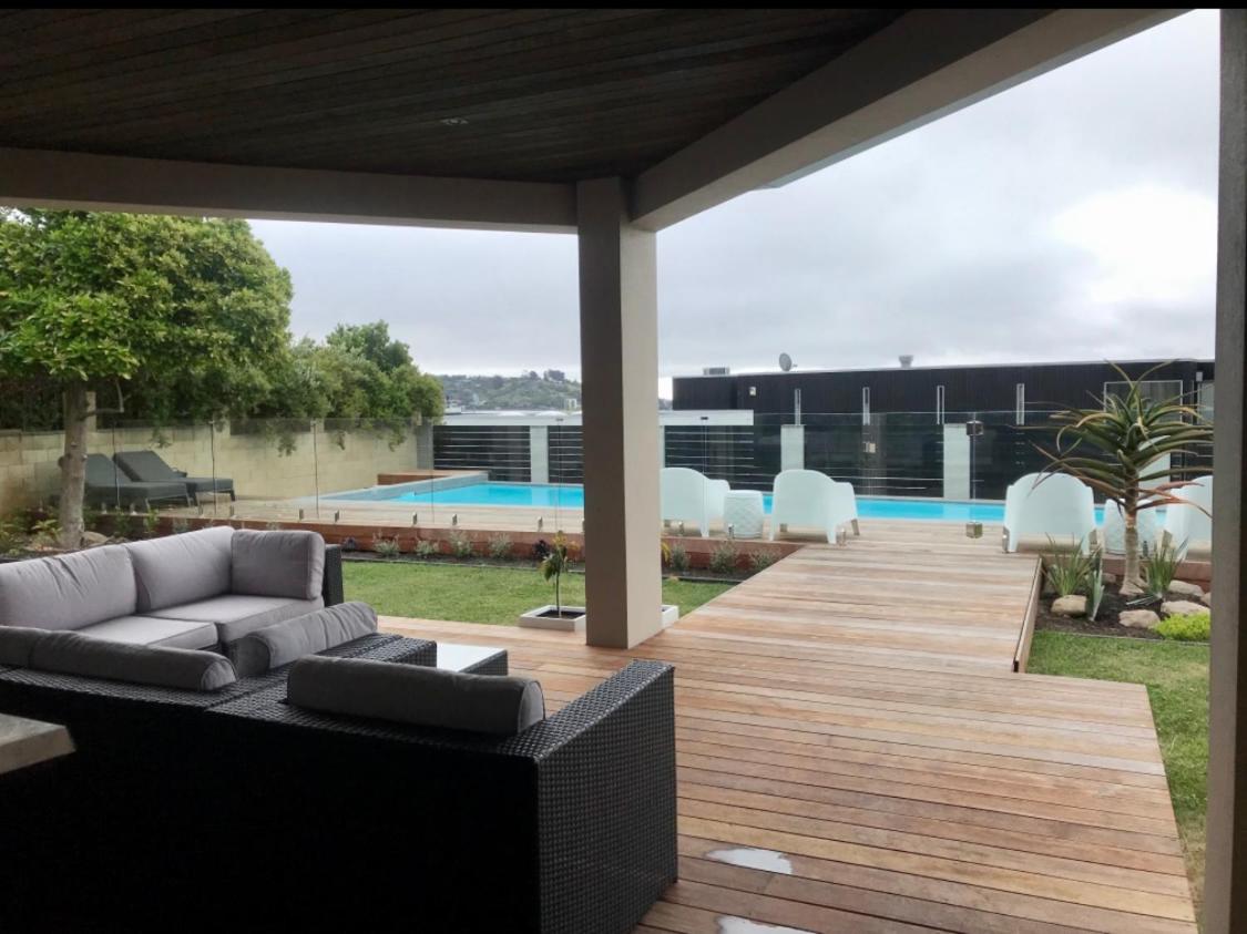 Sumner, Christchurch Luxury 2 Bdrm Ground Level Apt with Private Pool located on Scarborough Hill