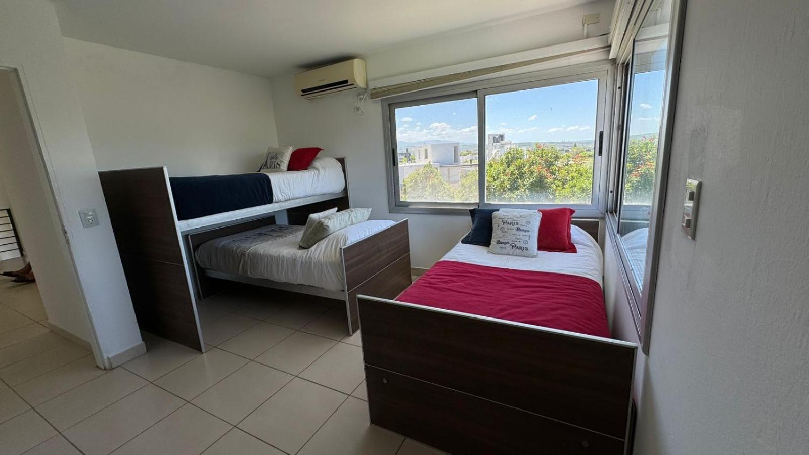 Casa Paris Puerto del Aguila