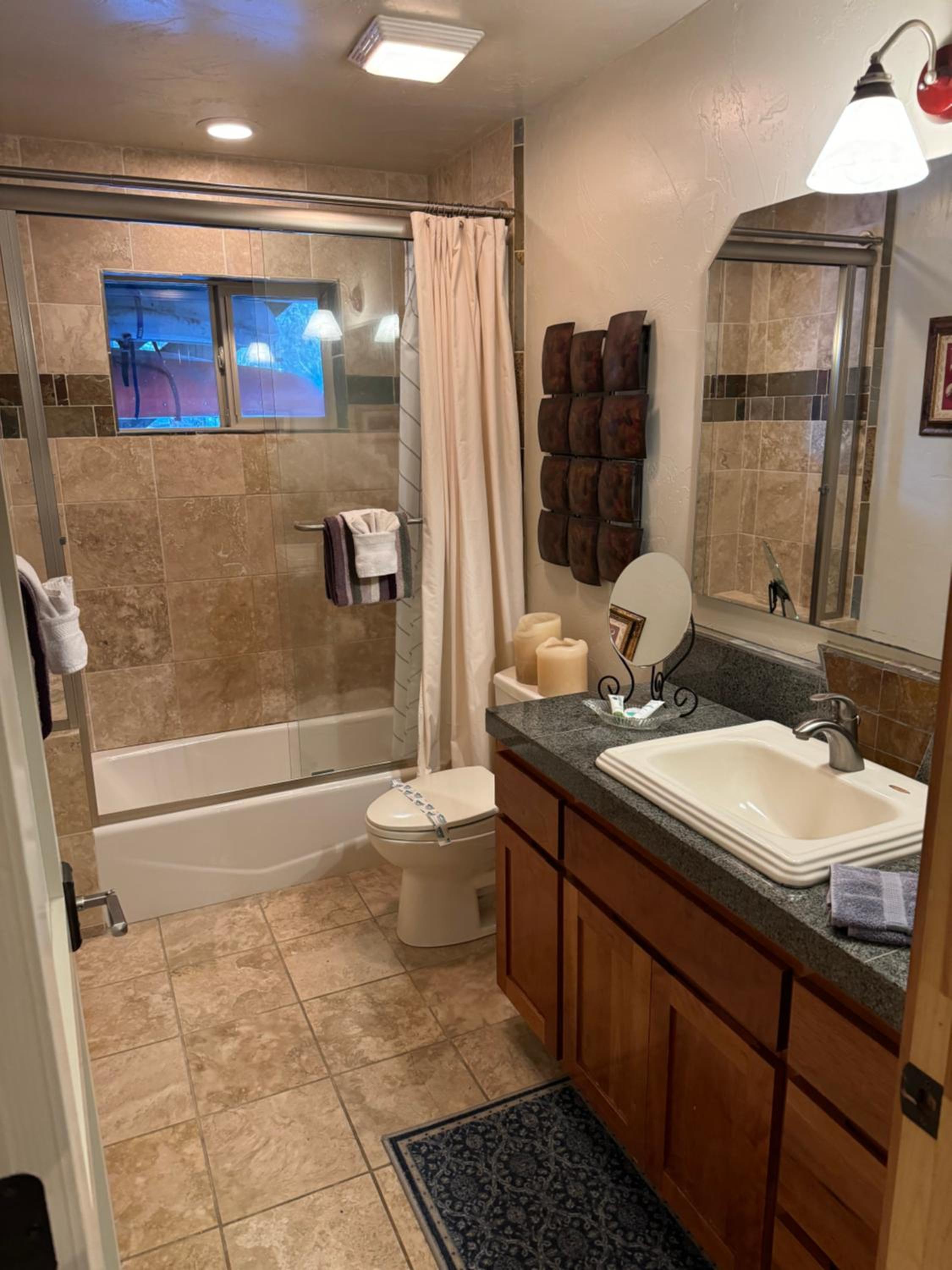 Lake Tahoe Vacations - Lake Tahoe Luxury Guest Quarters - Property Image 7