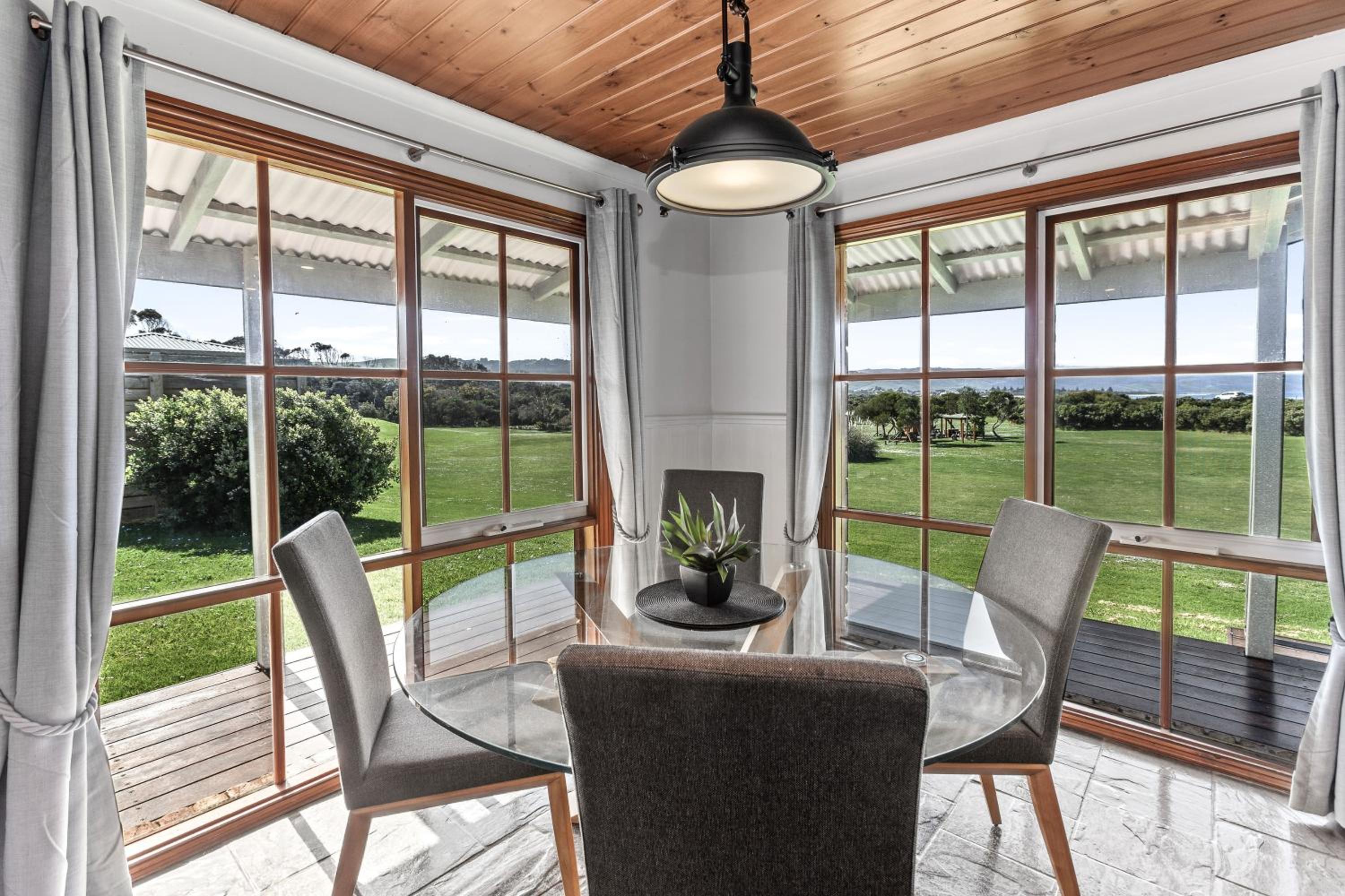 Apollo Bay Cottages- Sugarloaf