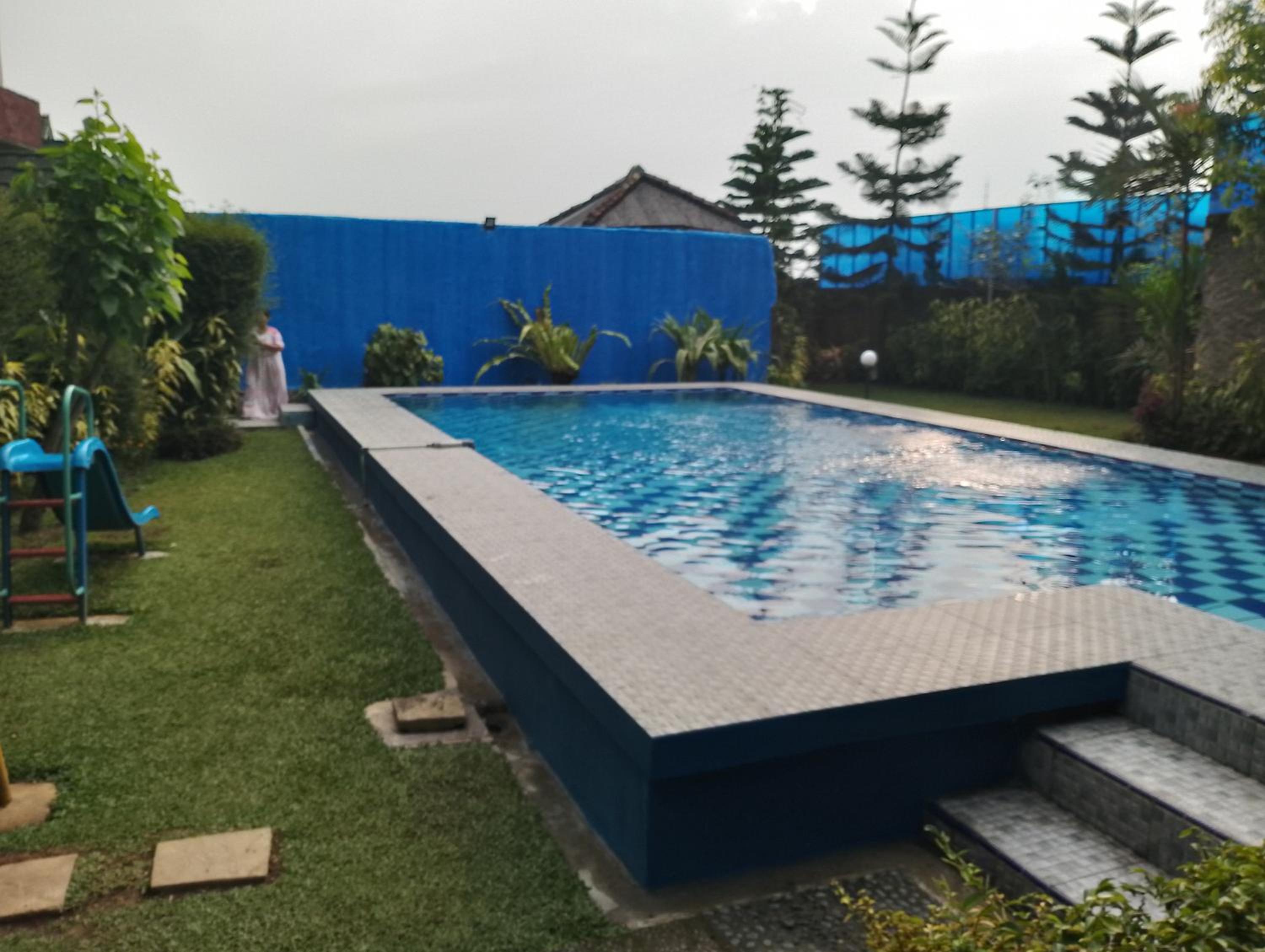 Villa mutiara citra puncak Bu eva view 4