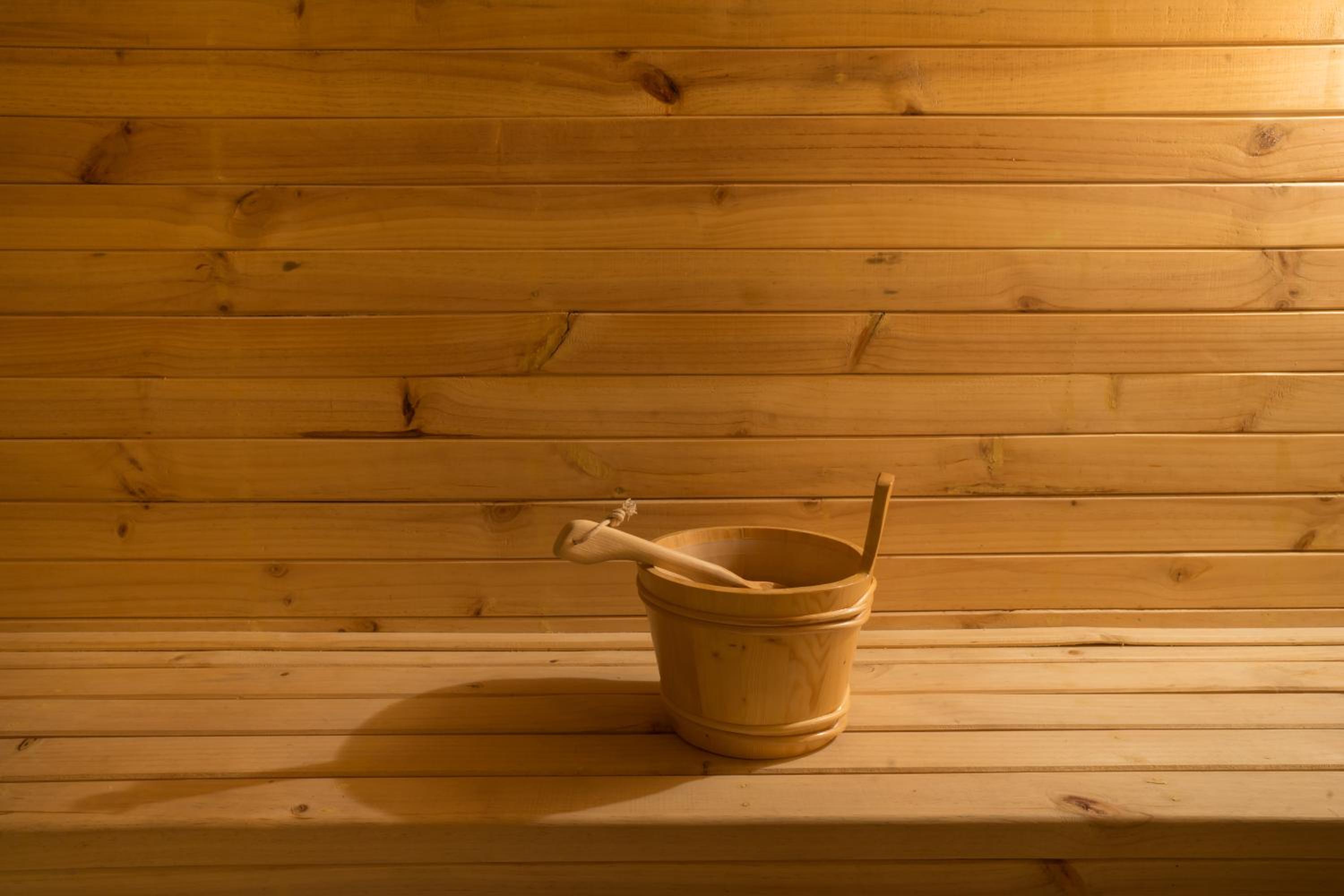 Chalet White Wolf SPA at Fiddler's Lake