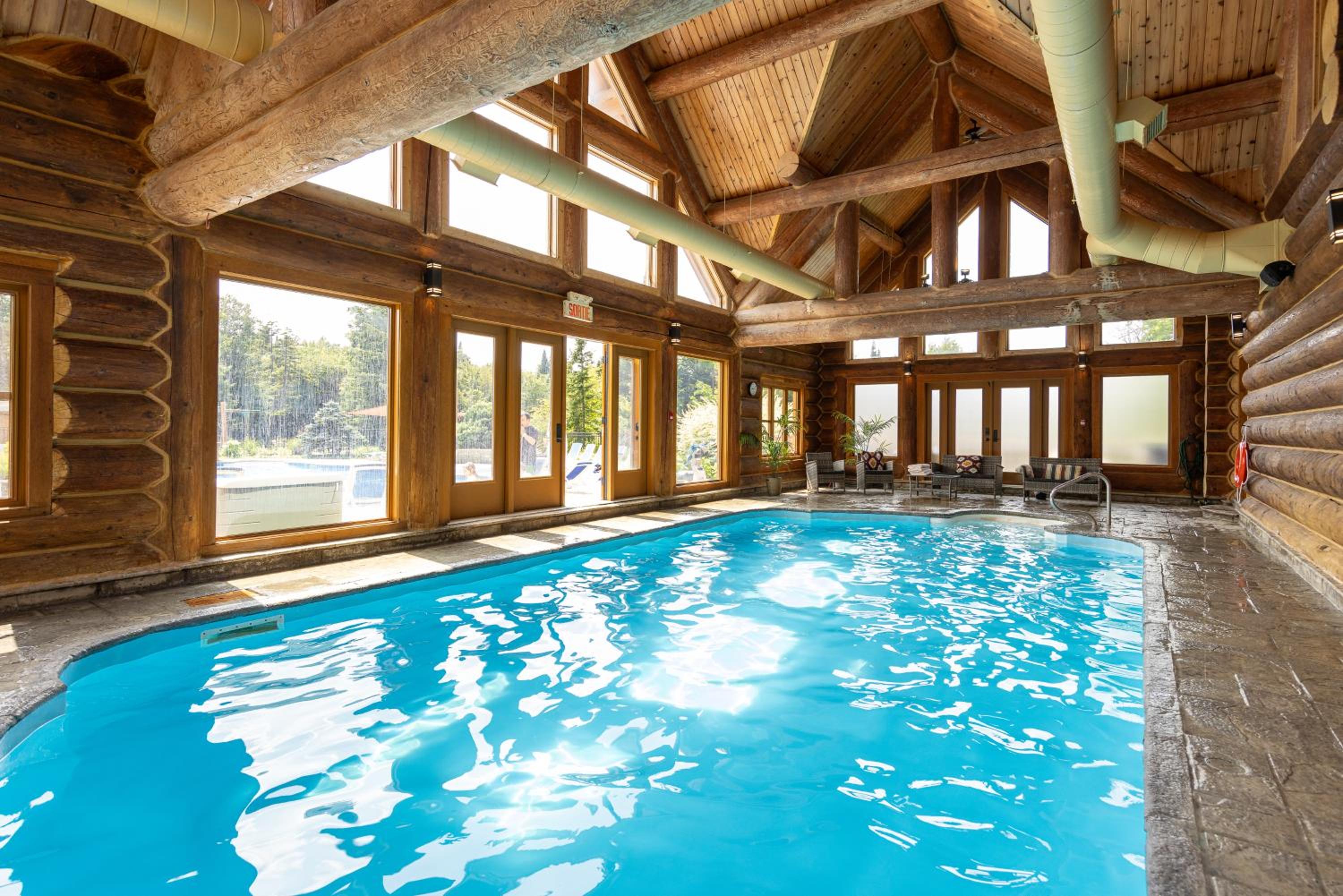 Chalet White Rabbit au Lac Fiddler