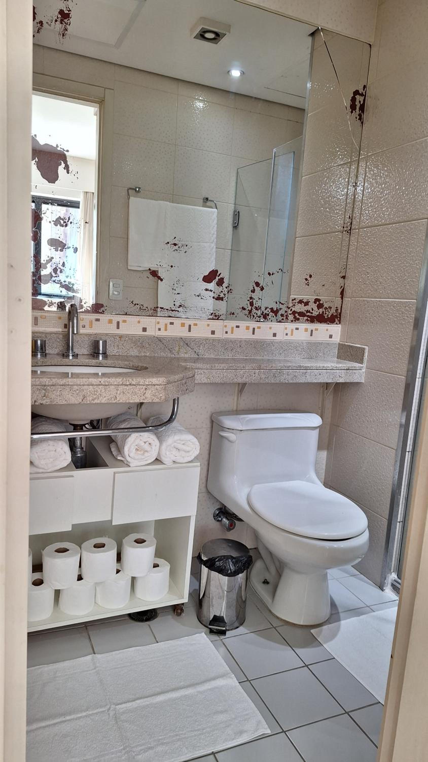 APARTAMENTO HOTEL AV IBIRAPUERA 2534 LUXO , CONFORTÁVEL em MOEMA