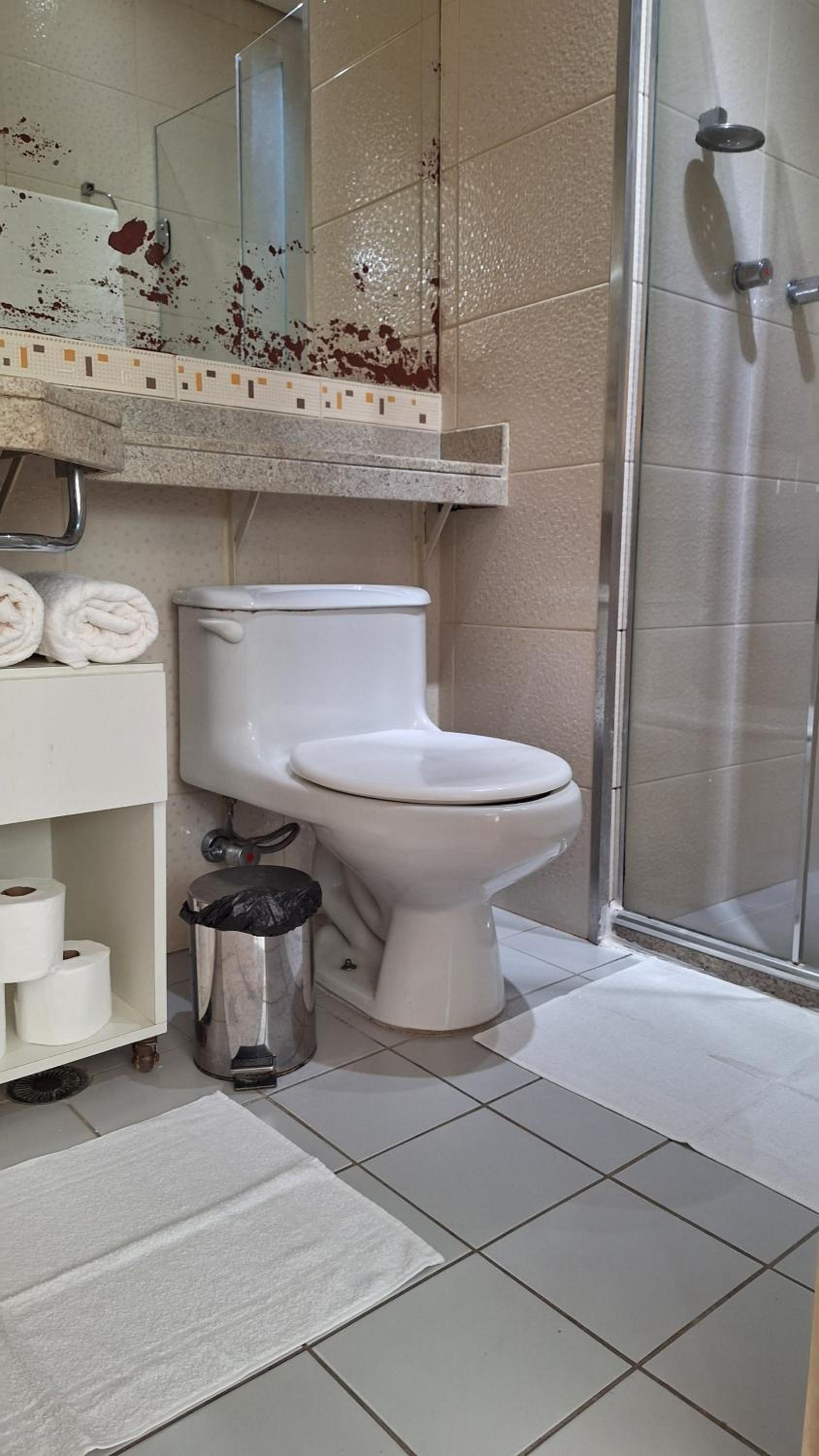 APARTAMENTO HOTEL AV IBIRAPUERA 2534 LUXO , CONFORTÁVEL em MOEMA