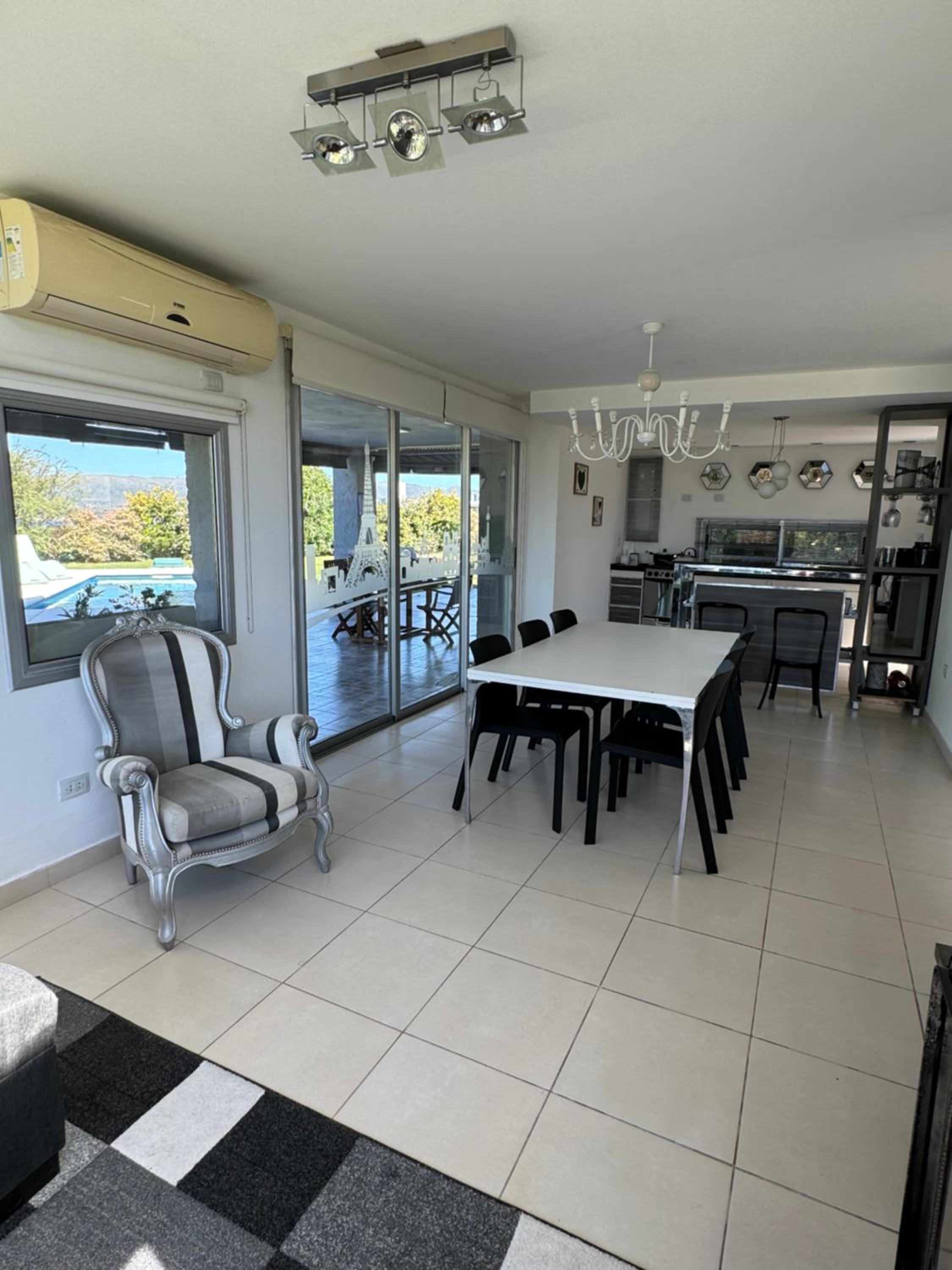 Casa Paris Puerto del Aguila