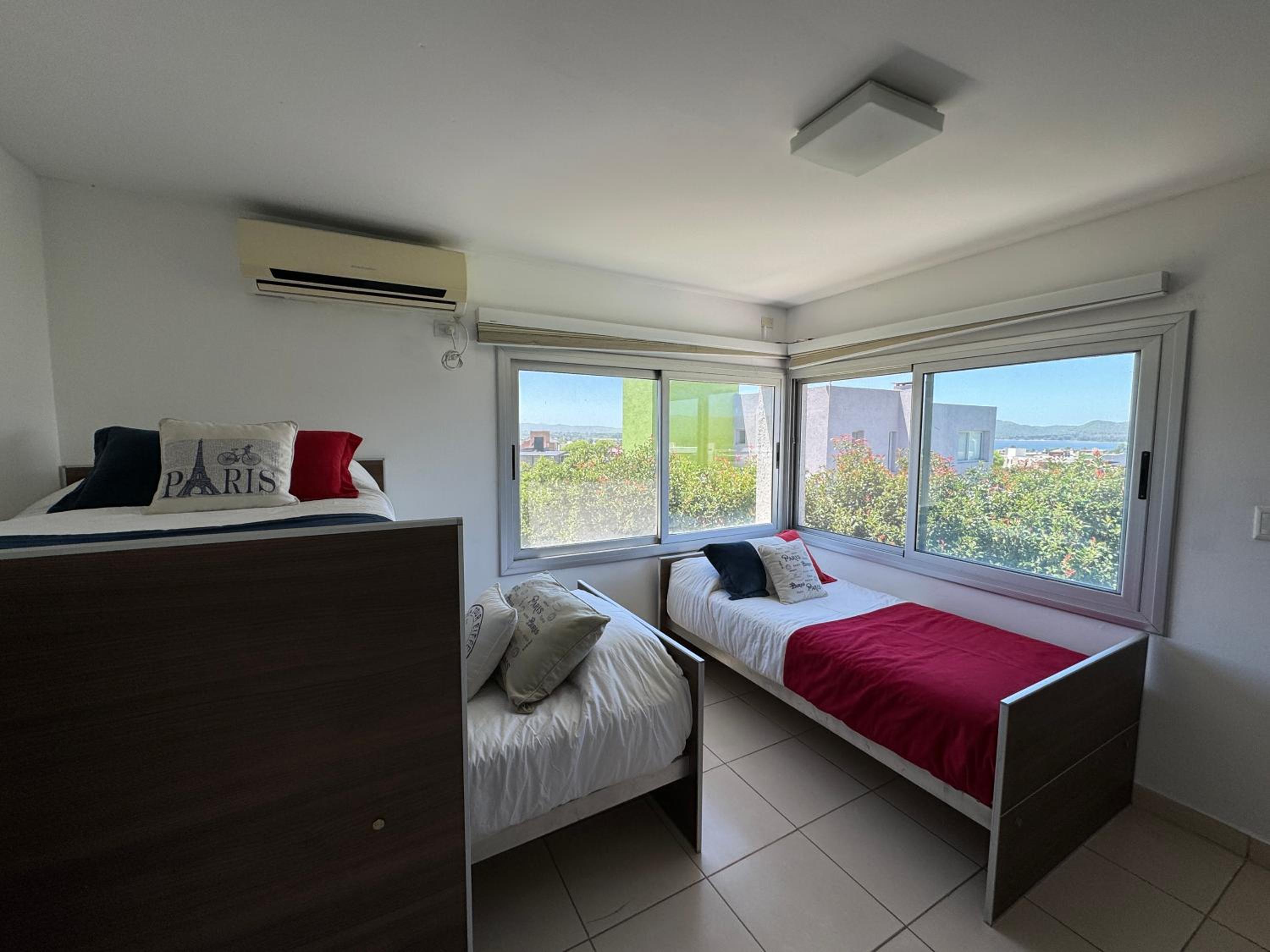 Casa Paris Puerto del Aguila