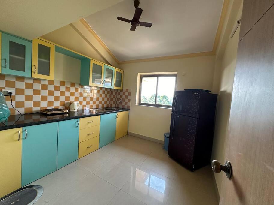 Sea view luxurious 2bhk apartmnt