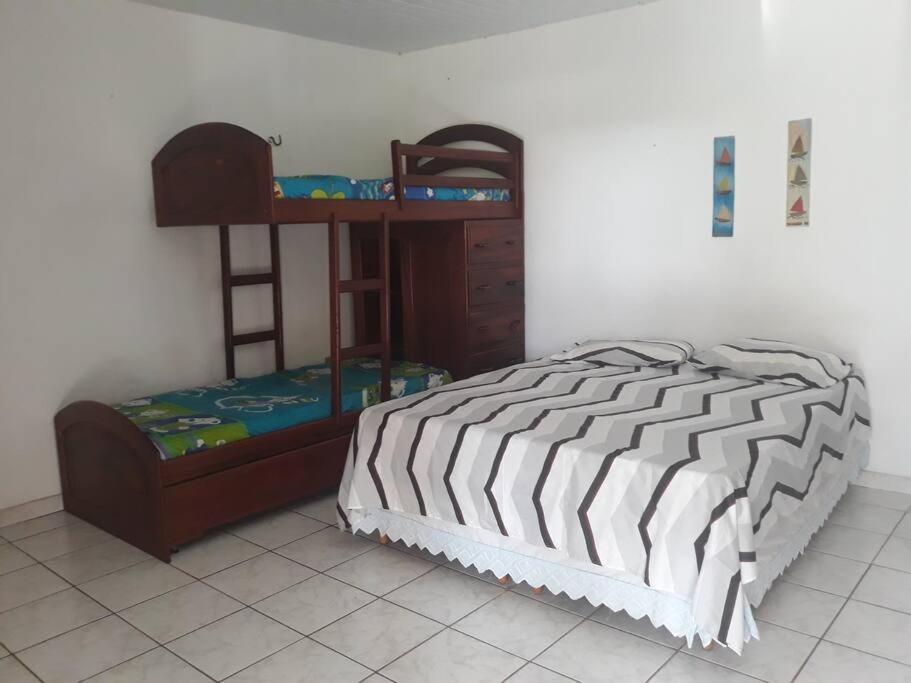 Casa temporada Salinas-Pará-Brasil