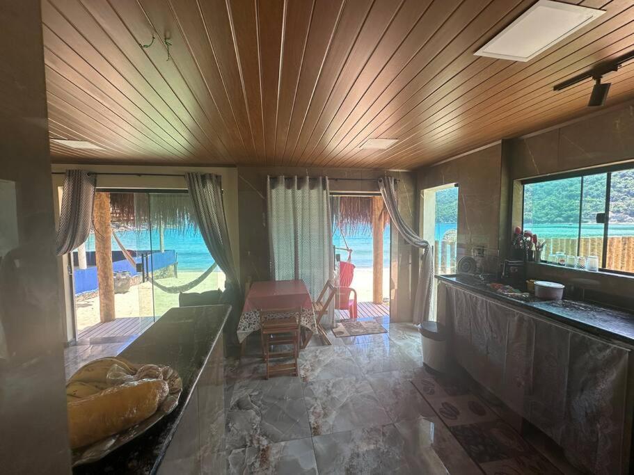Casa beiramar Provetá IlhaGrande