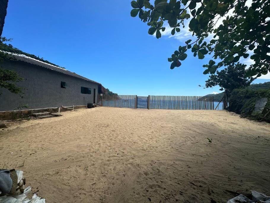 Casa beiramar Provetá IlhaGrande