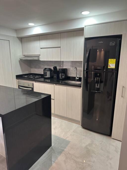 Moderno Apartamento Primer Piso Cerca de Pereira