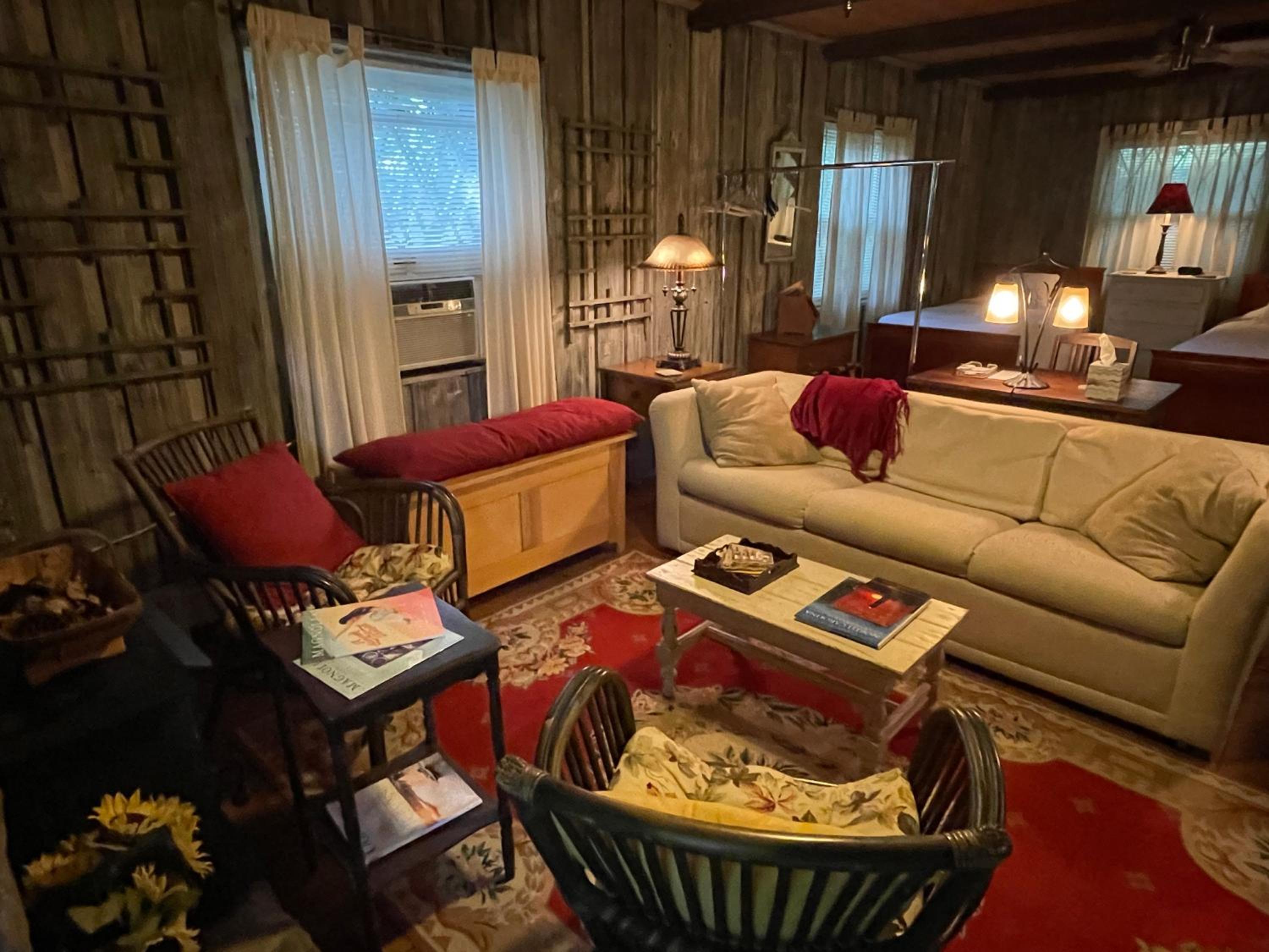 Mary's Place - Studio surrounded by nature but close to High Point