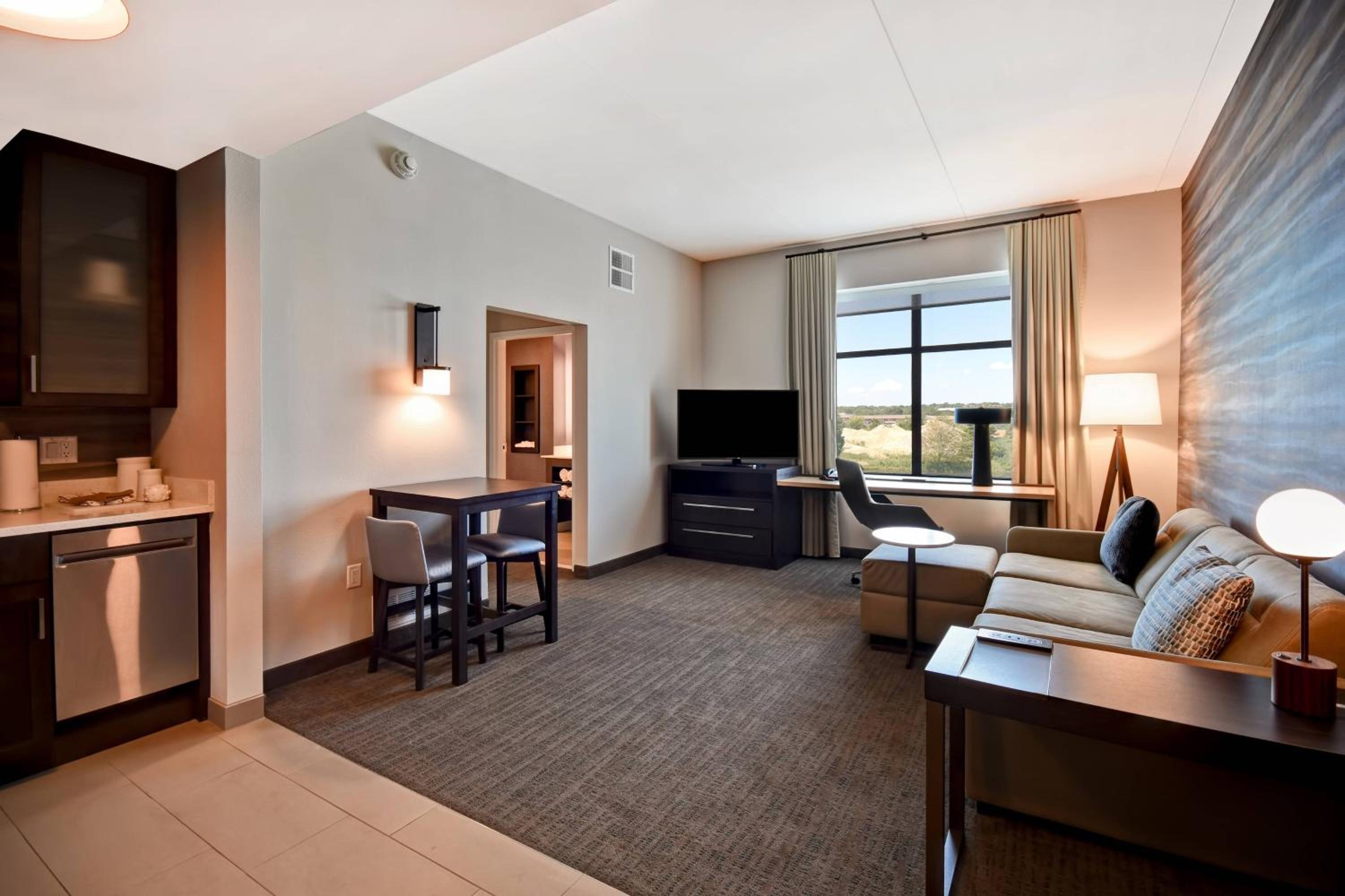 Residence Inn by Marriott Cincinnati Northeast/Mason - Property Image 22
