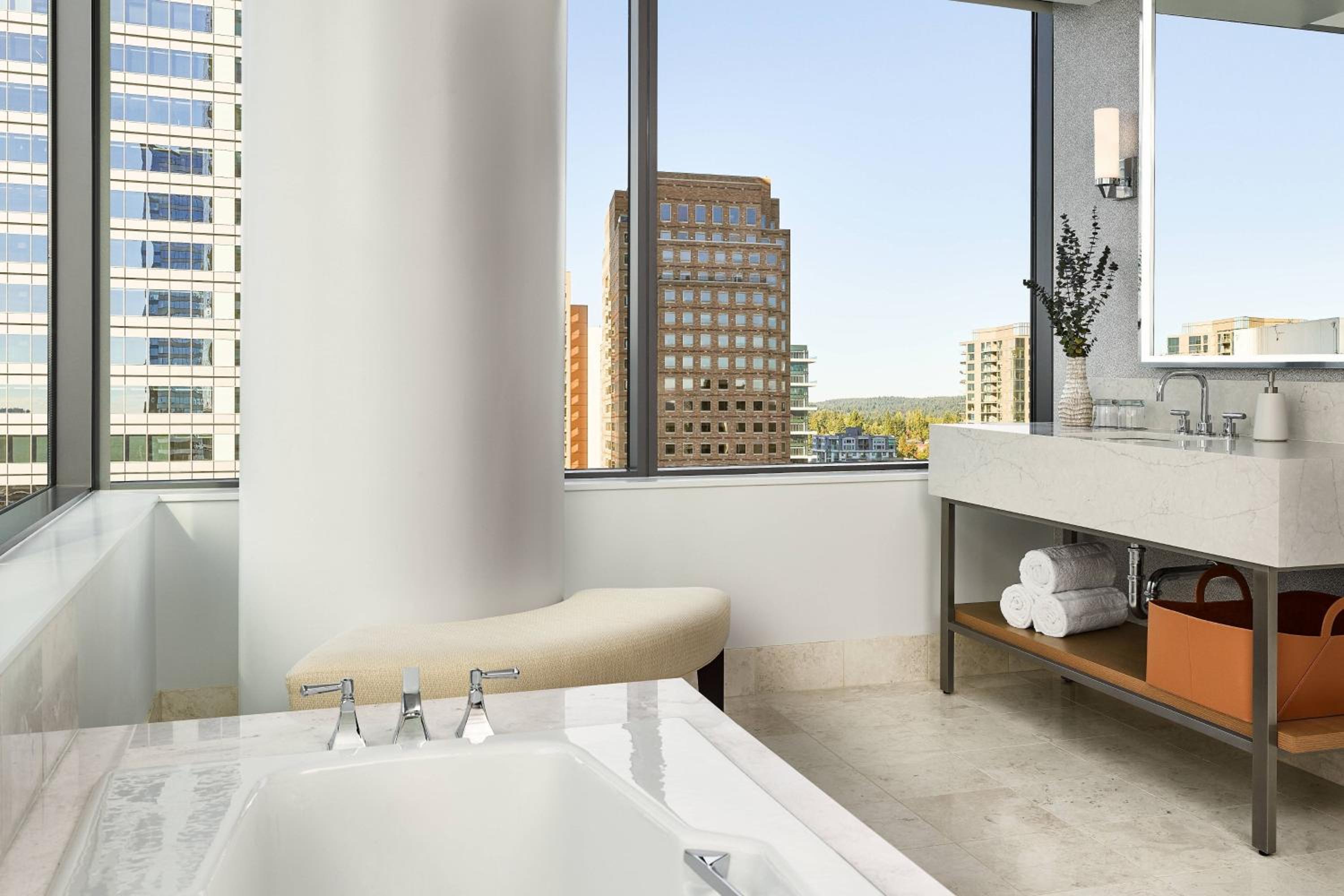 The Westin Bellevue - Property Image 2