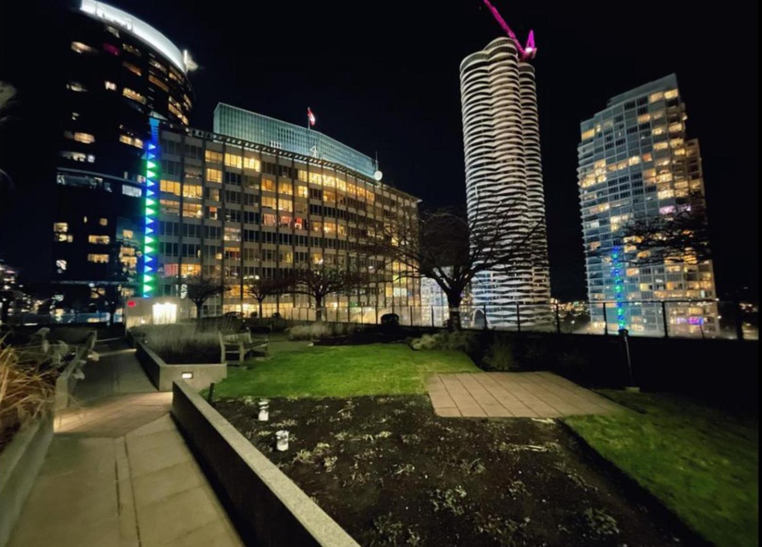 Downtown Vancouver 1-bedroom condo high-rise