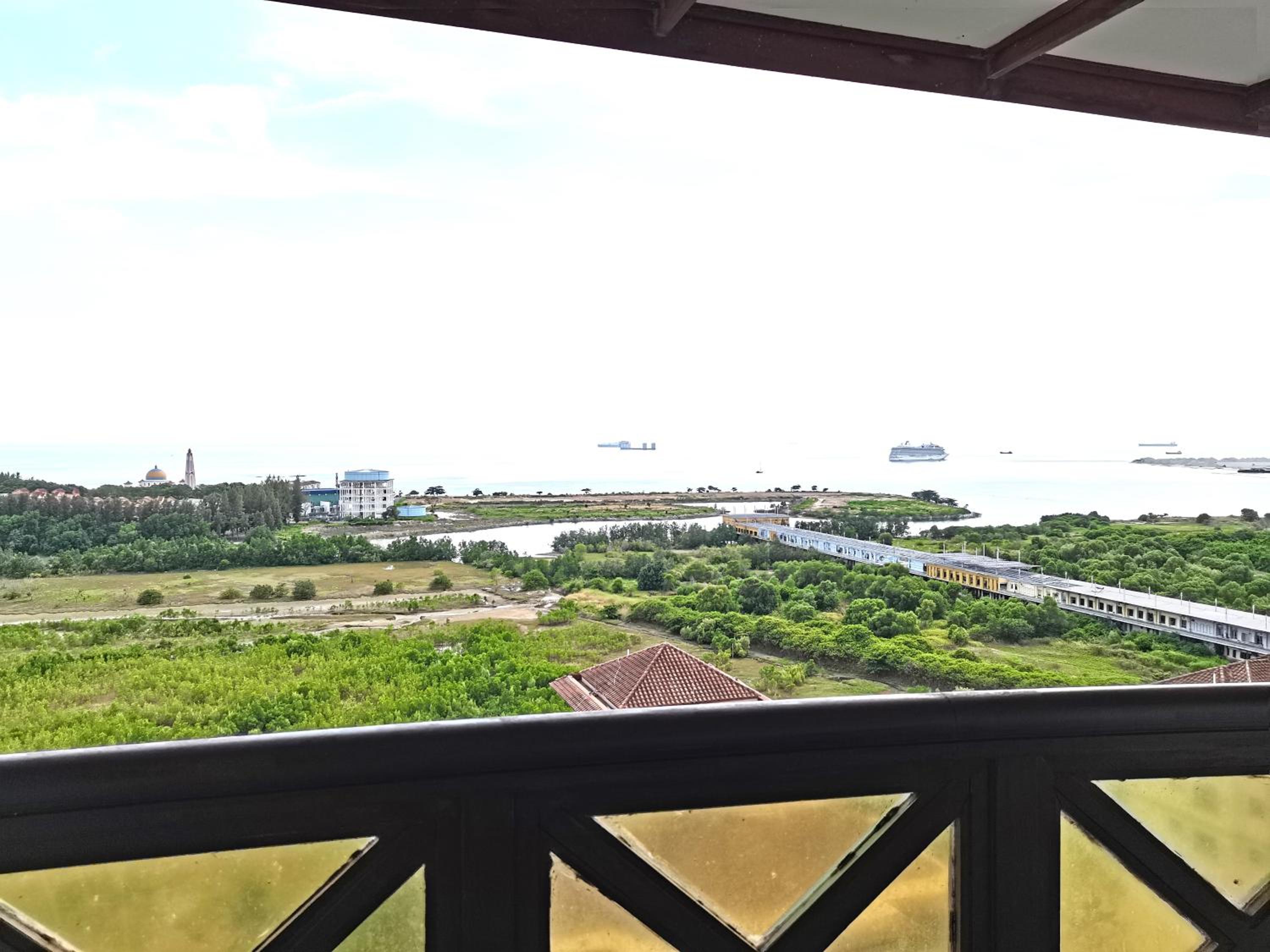 Costa Mahkota Sea view 1-Bedroom Retreat photo 4