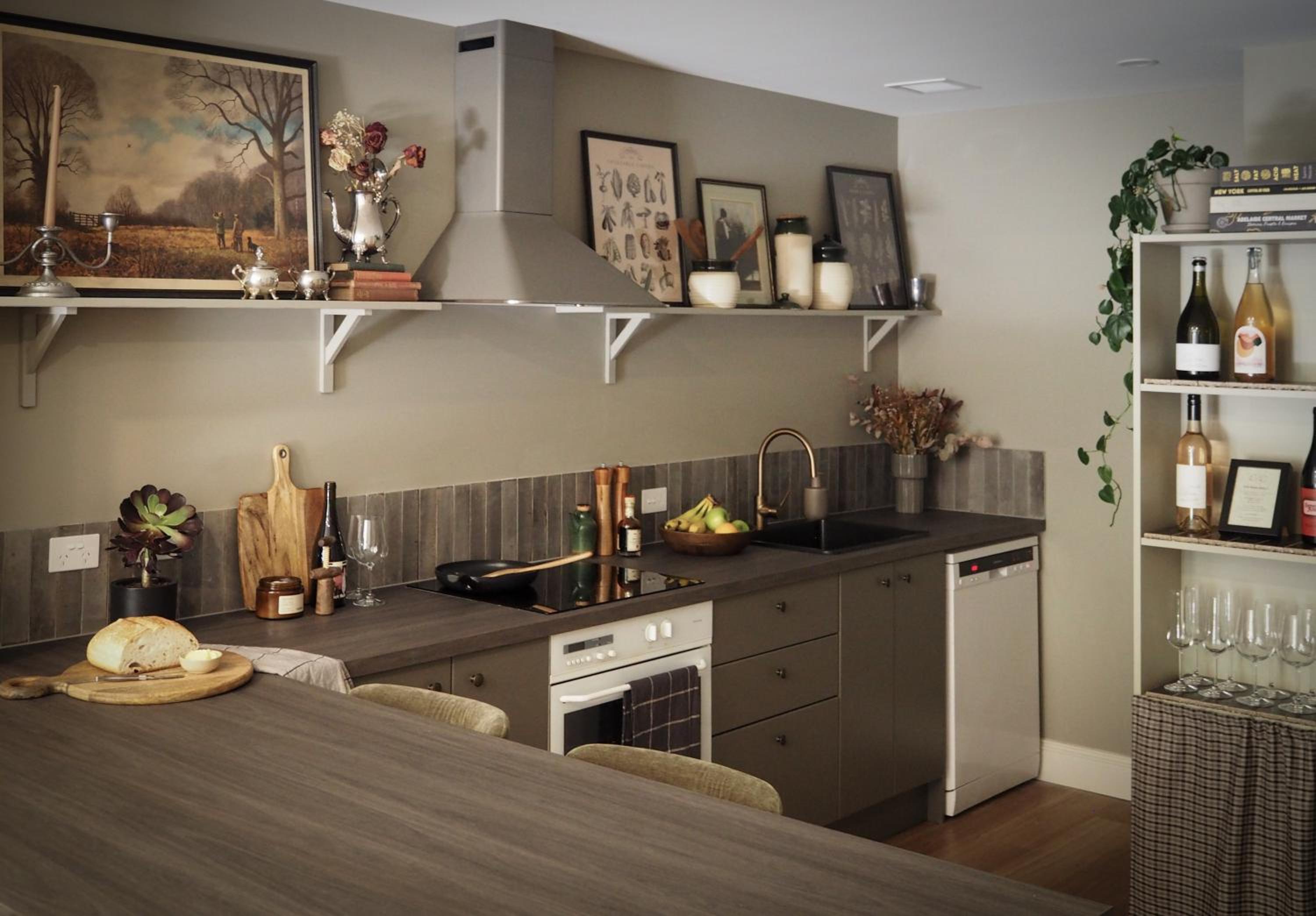 Charlie on Charlick - Fully Renovated 1BR Apt