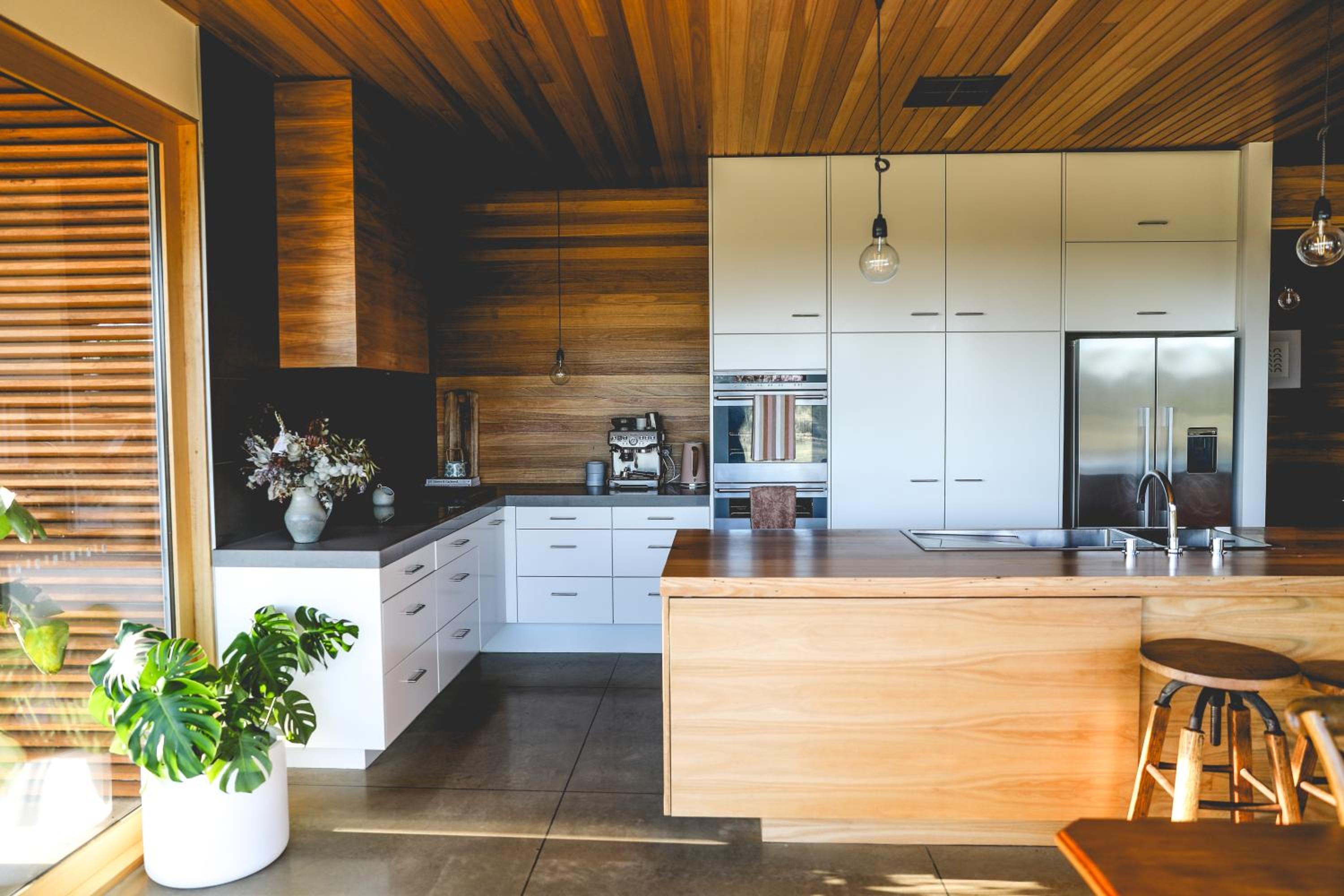 Luxury Retreat at Barham Avocados