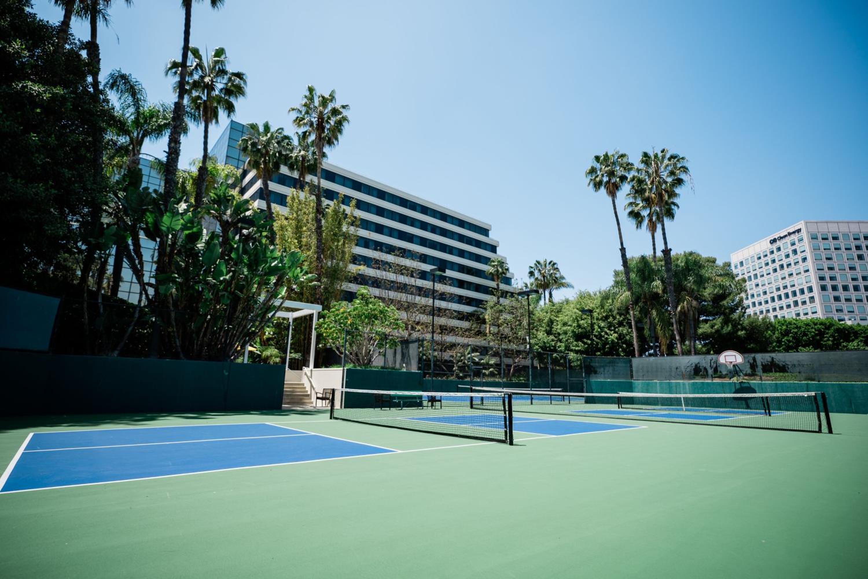 Renaissance Newport Beach Hotel - Property Image 96