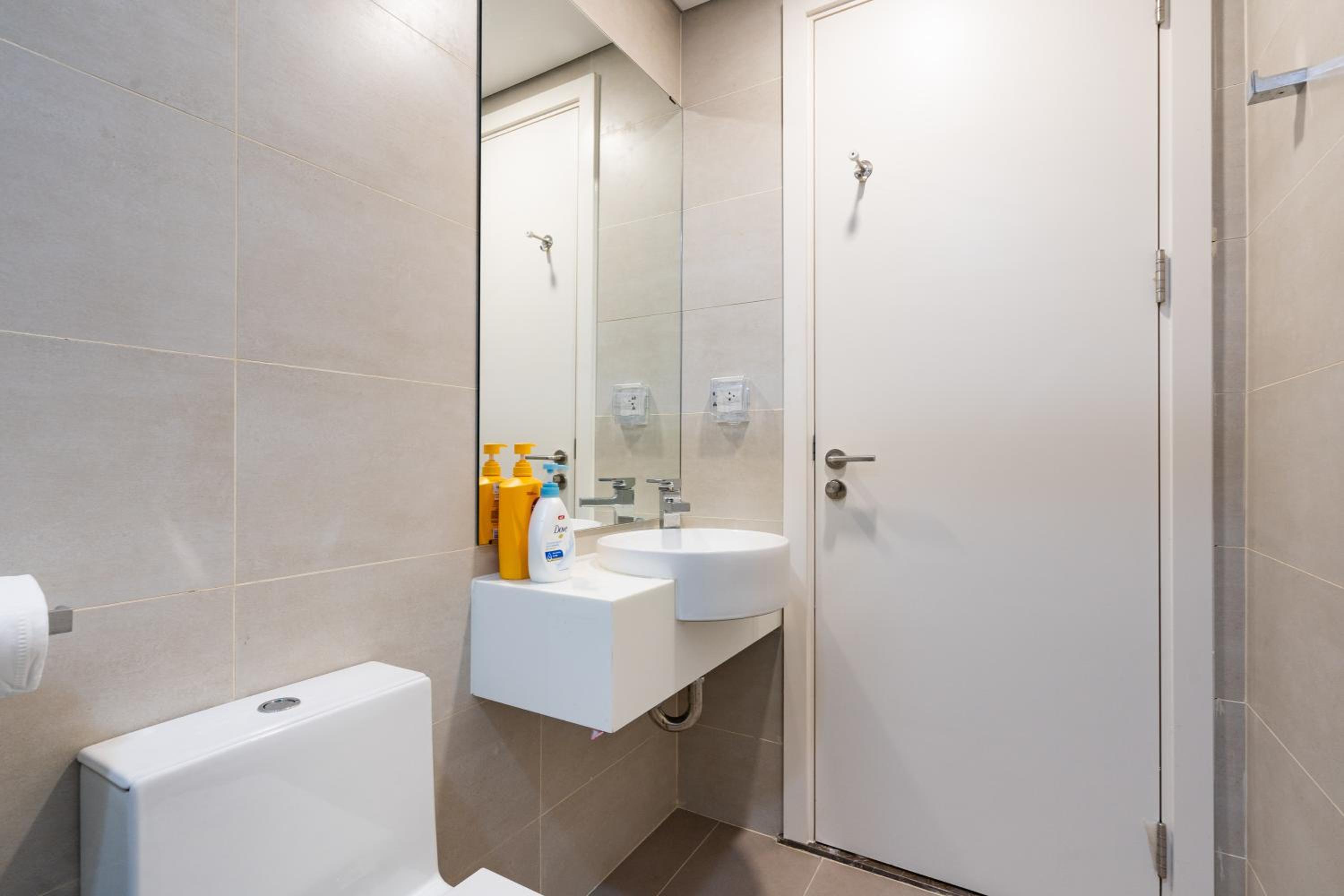 Helios Riverside Apartment