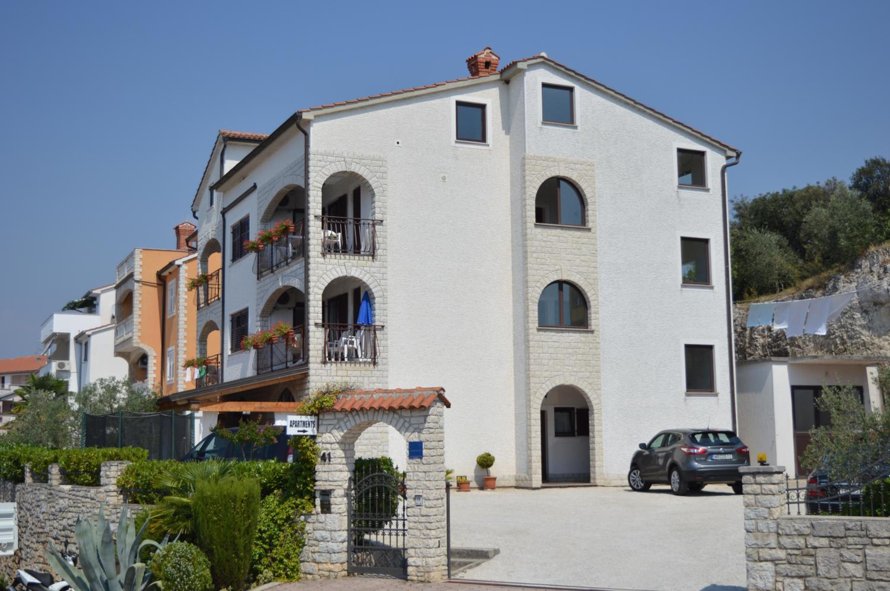 Vrsar Vacations - Upper Sea View Apartments - Property Image 5
