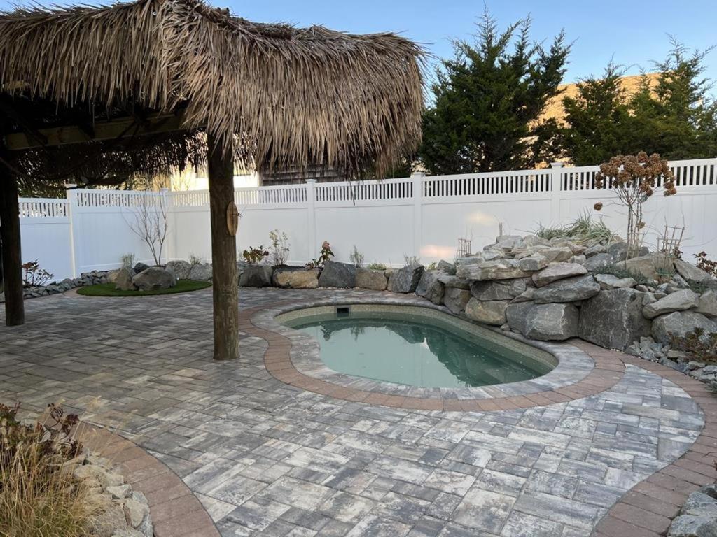 Nice Home In Ship Bottom With 3 Bedrooms, Private Swimming Pool And Wifi view 5