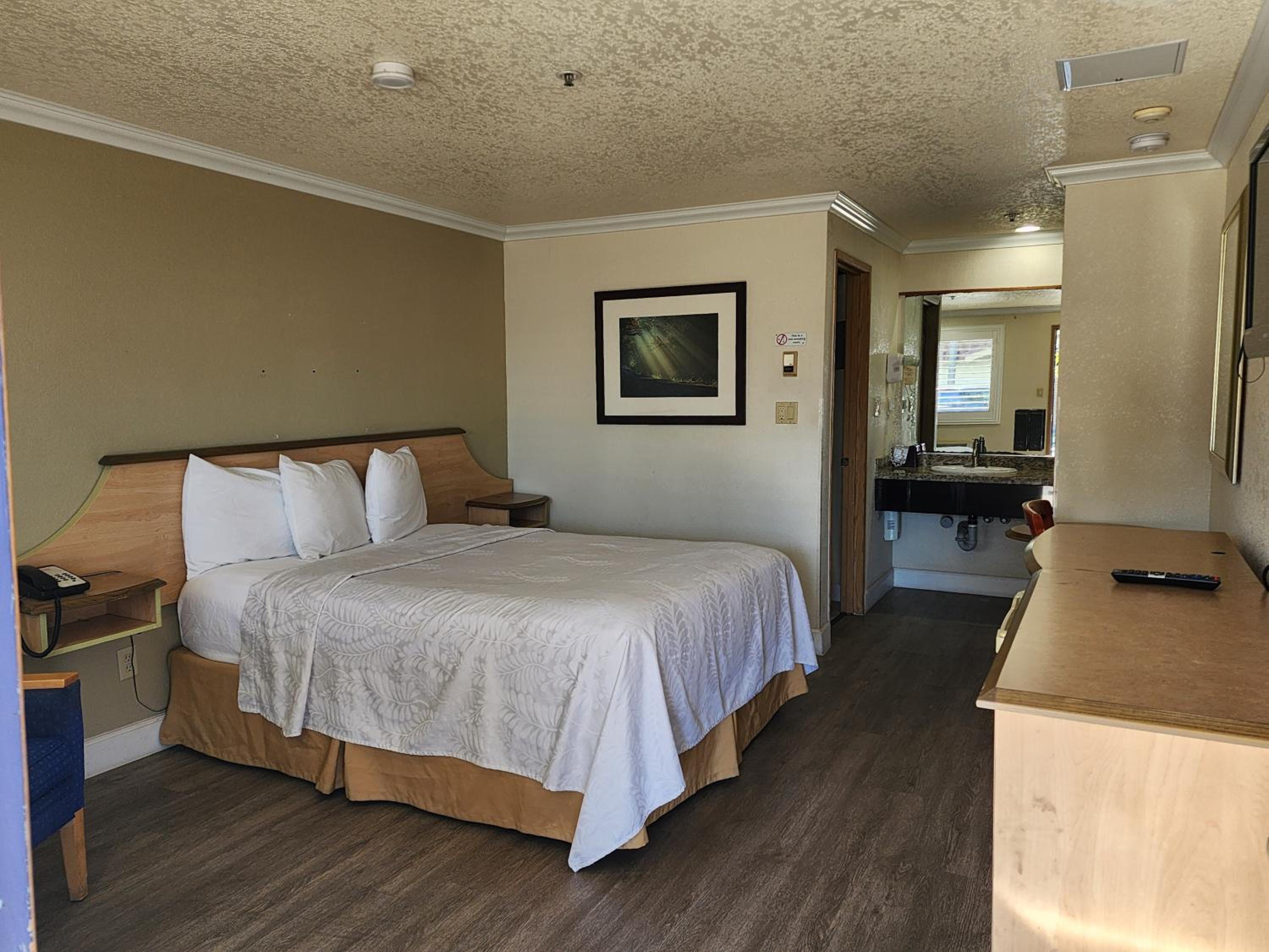 Budget Inn Corcoran Near Tulare CA 43