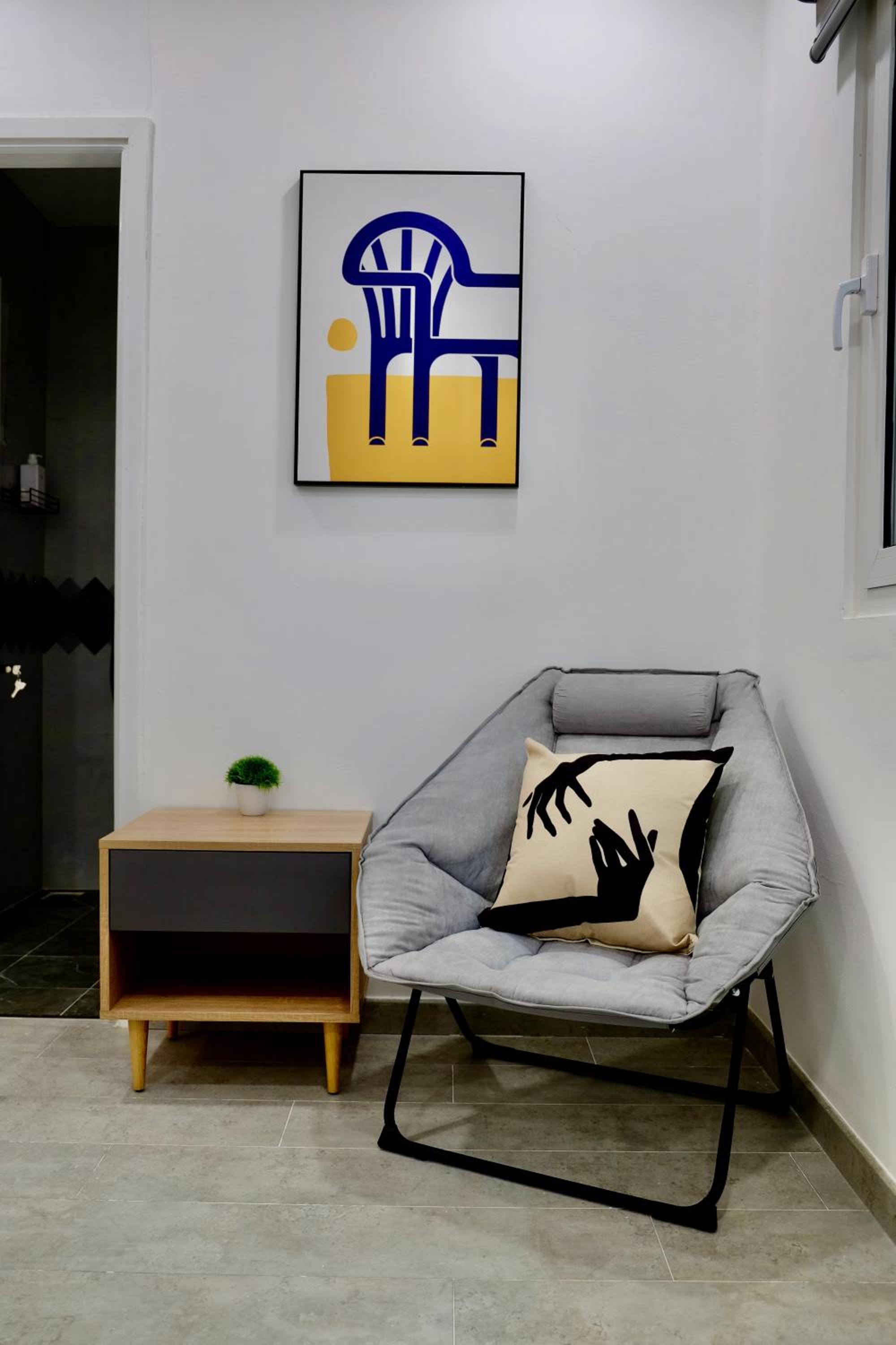 Avila Apartment - Central District 1