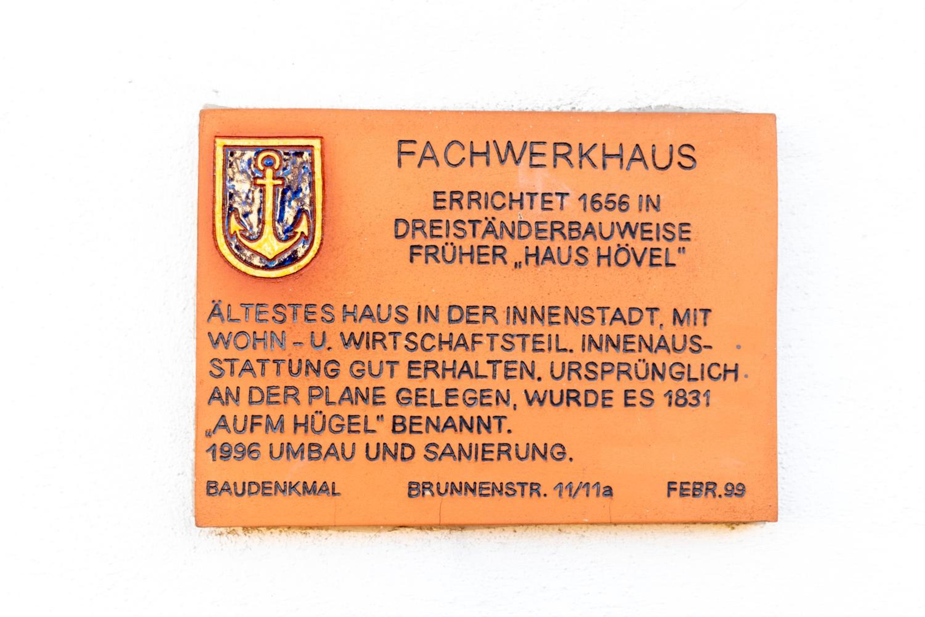 Denkmalgeschütztes Fachwerkhaus im Zentrum mit Garage