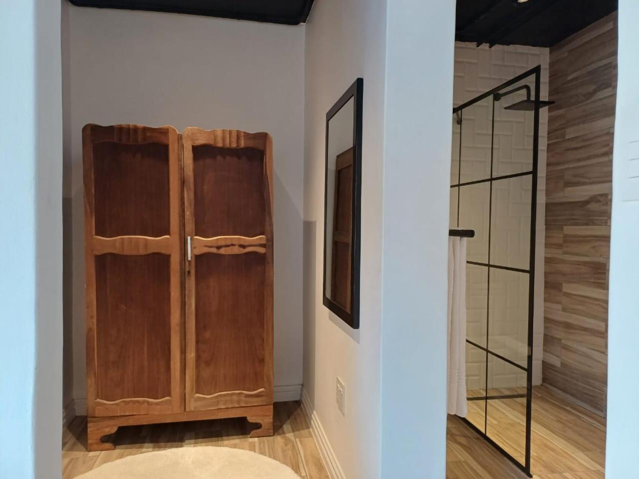 Buckingham Studio