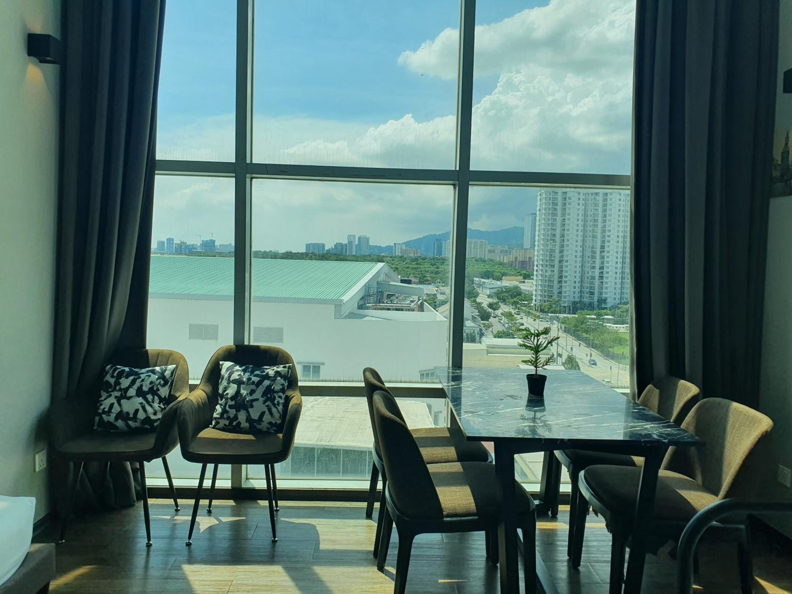 Fantastic Seaview Loft 2R2B 10Pax #Maritime photo 3
