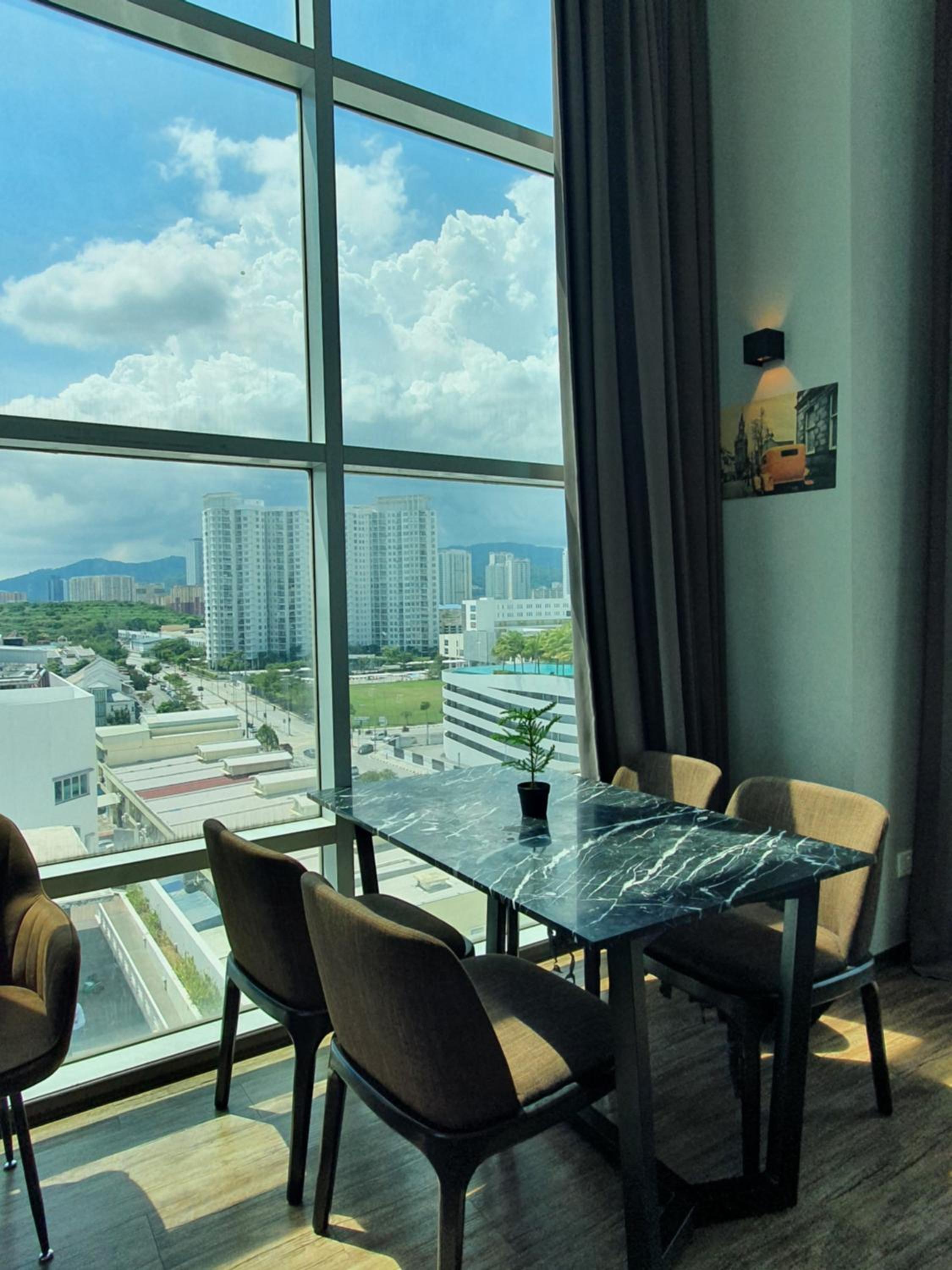 Fantastic Seaview Loft 2R2B 10Pax #Maritime photo 2