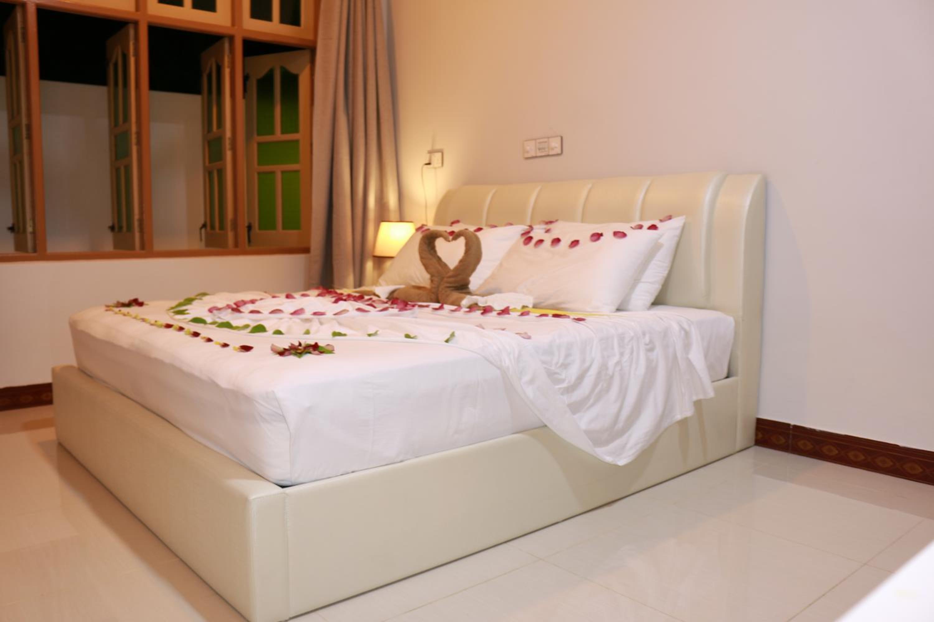 Oasis Village Fenfushi, Maldives photo 3