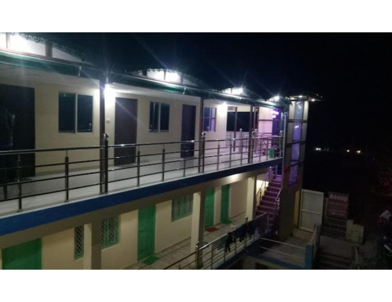 Anoop Tourist Guest House, Phata