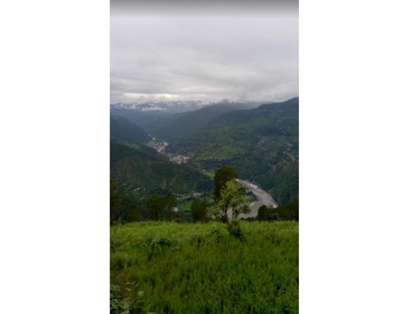 Anoop Tourist Guest House, Phata