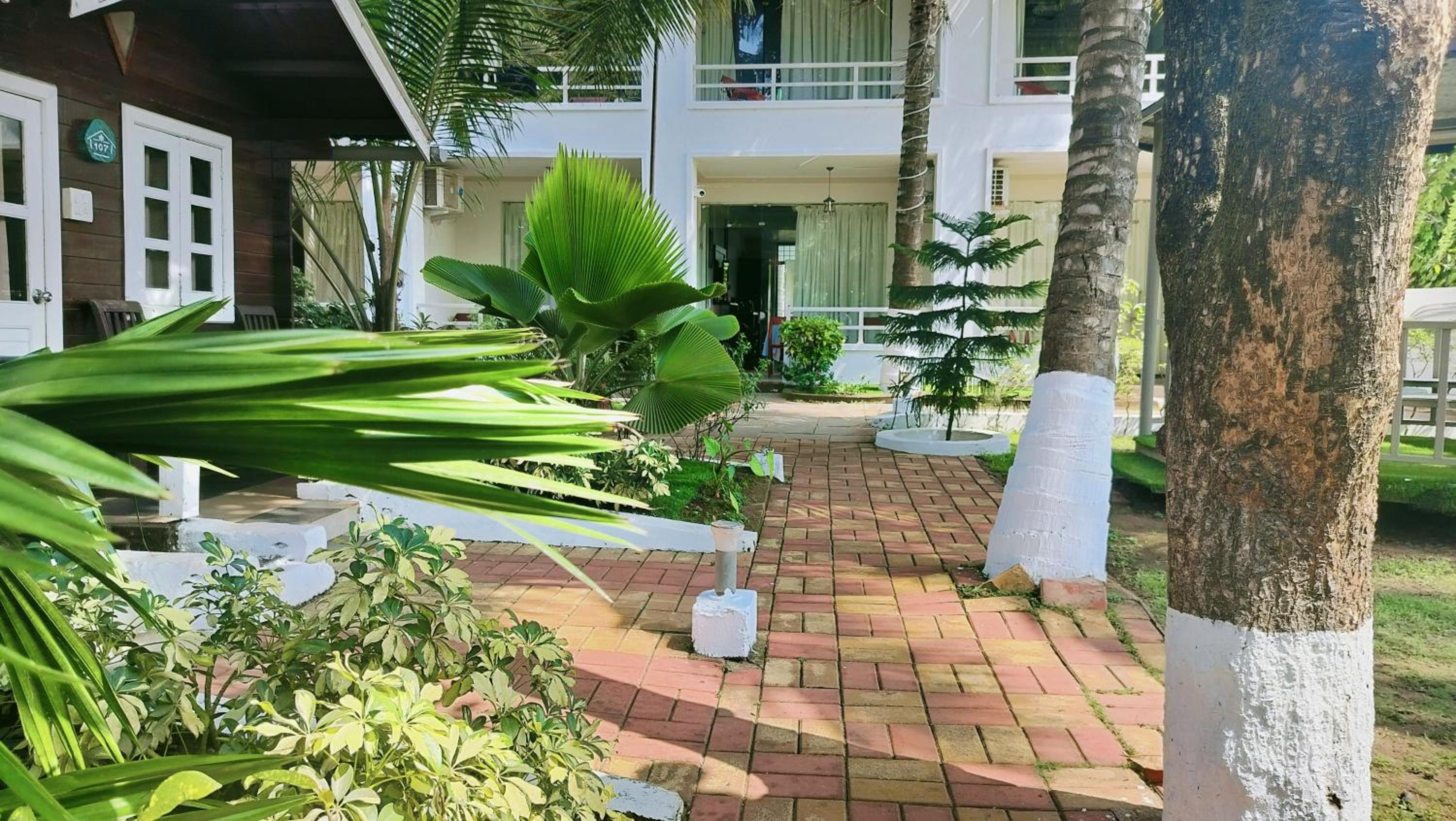 Maitree Beach Resort