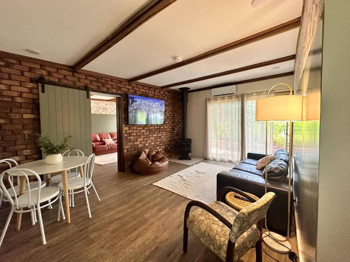 The Karri Hideaway- Sauna and Spa!