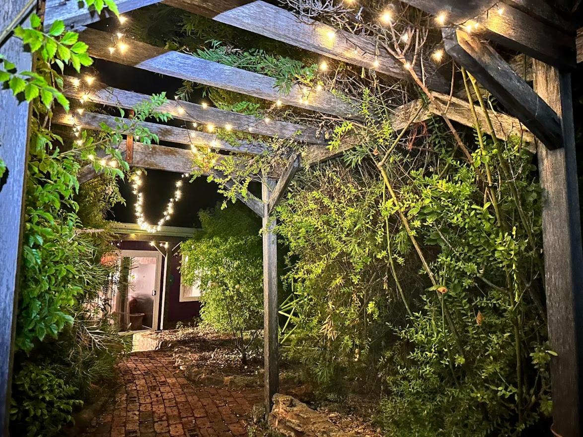 The Karri Hideaway- Sauna and Spa!