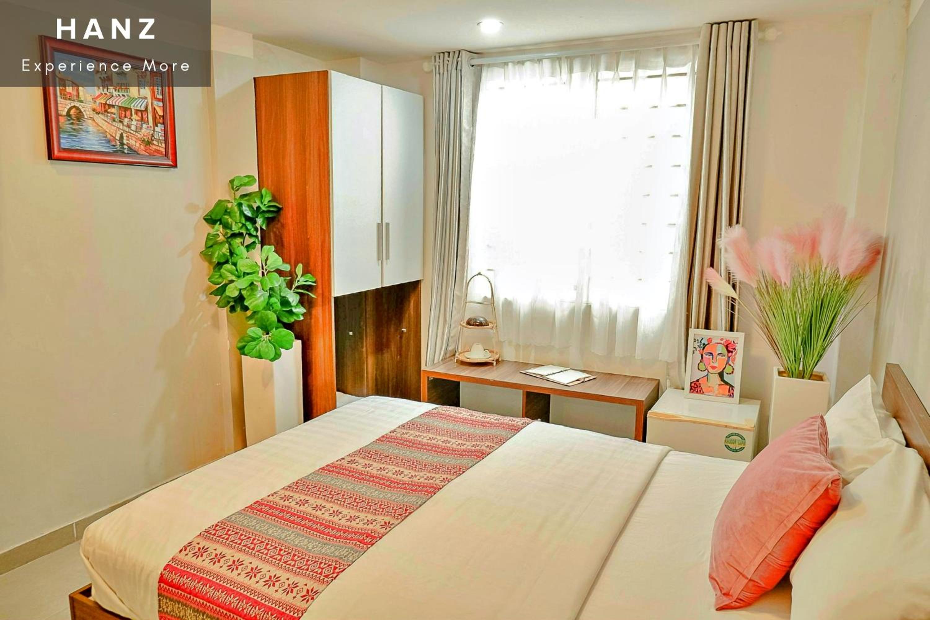 S79 Charisse Hotel Bui Vien