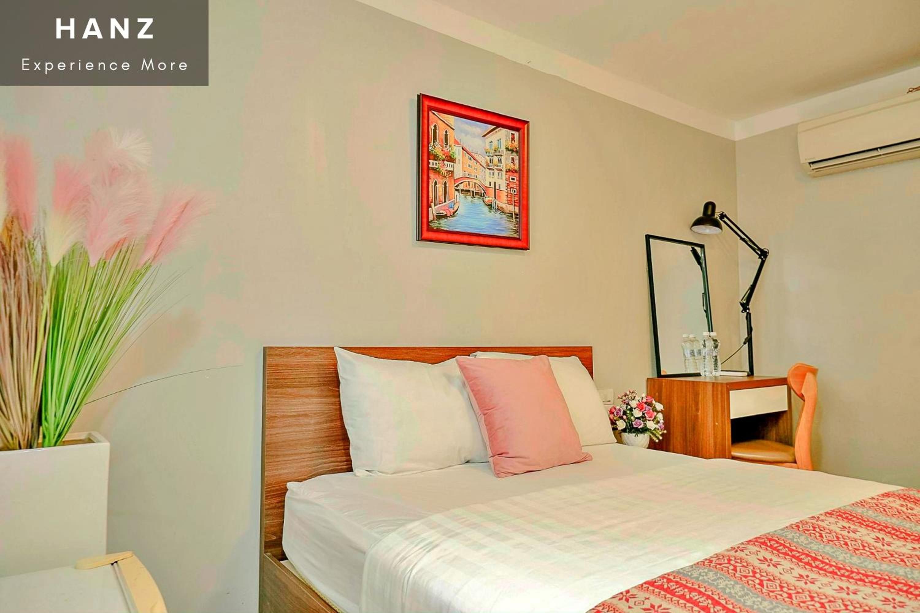 S79 Charisse Hotel Bui Vien