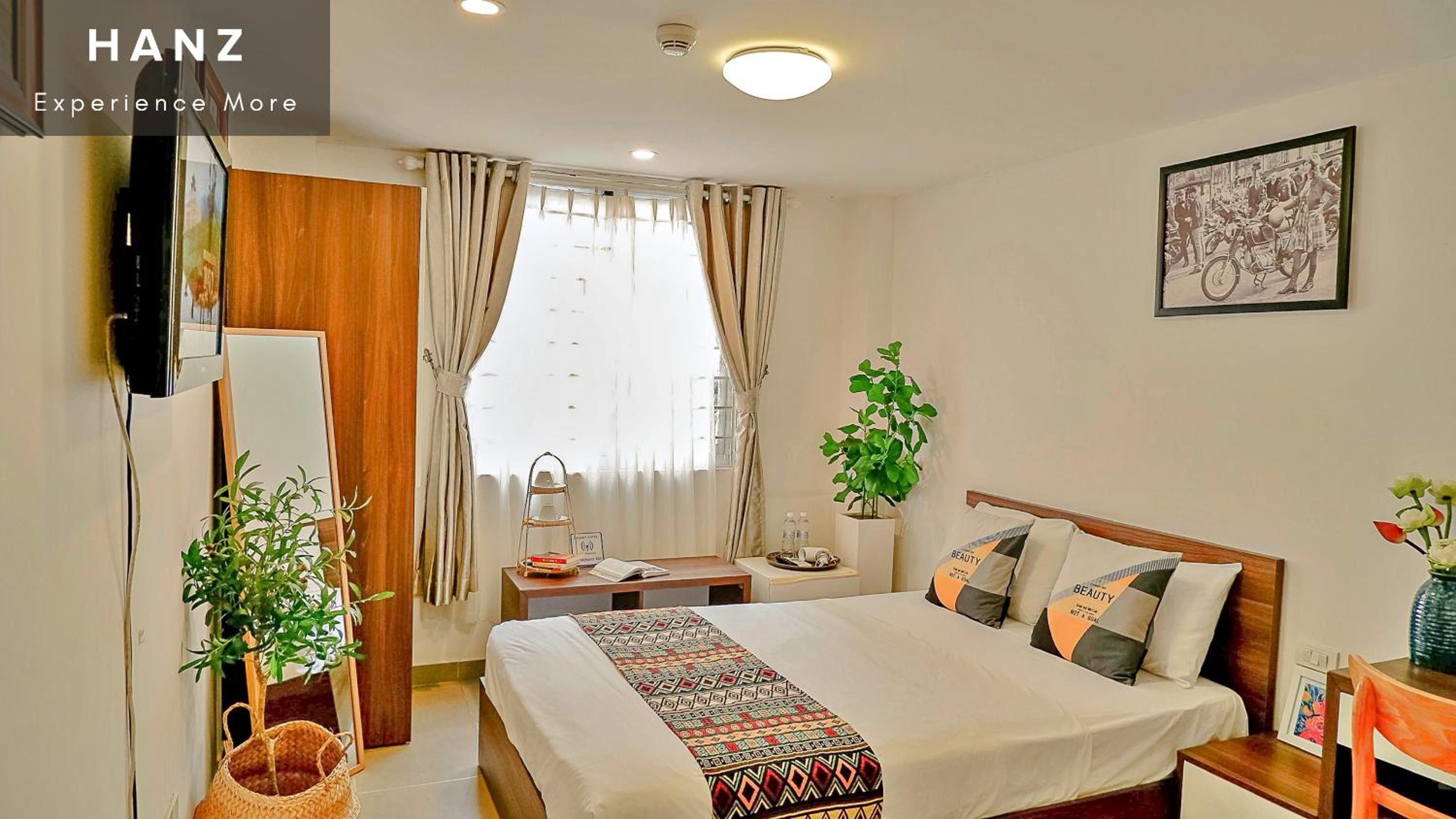 S79 Charisse Hotel Bui Vien